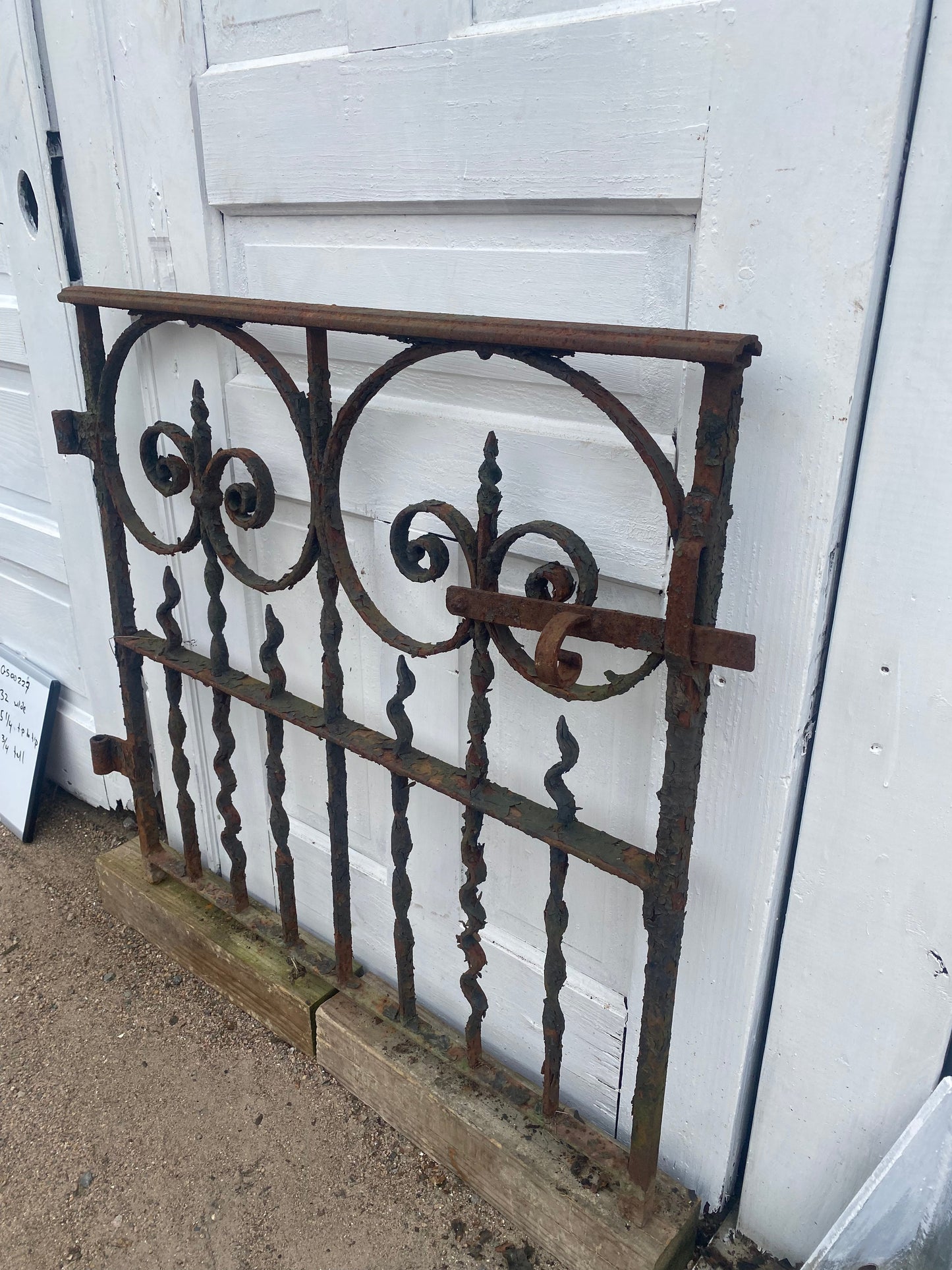 Antique Iron Gate GS20227 - 32" wide X 30 3/4" tall