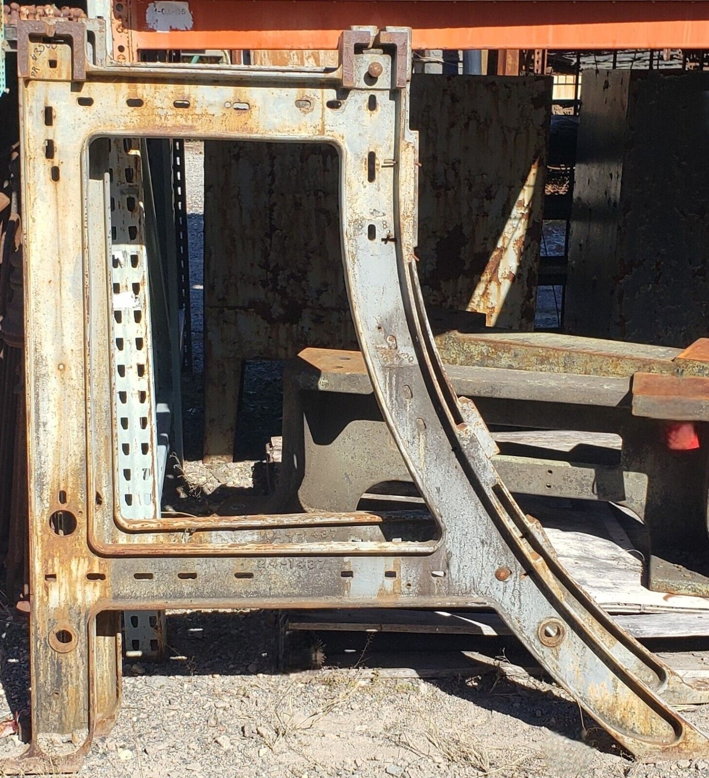 4 Foot Tall Curved Industrial Factory Cast Iron Machine Legs GS00206