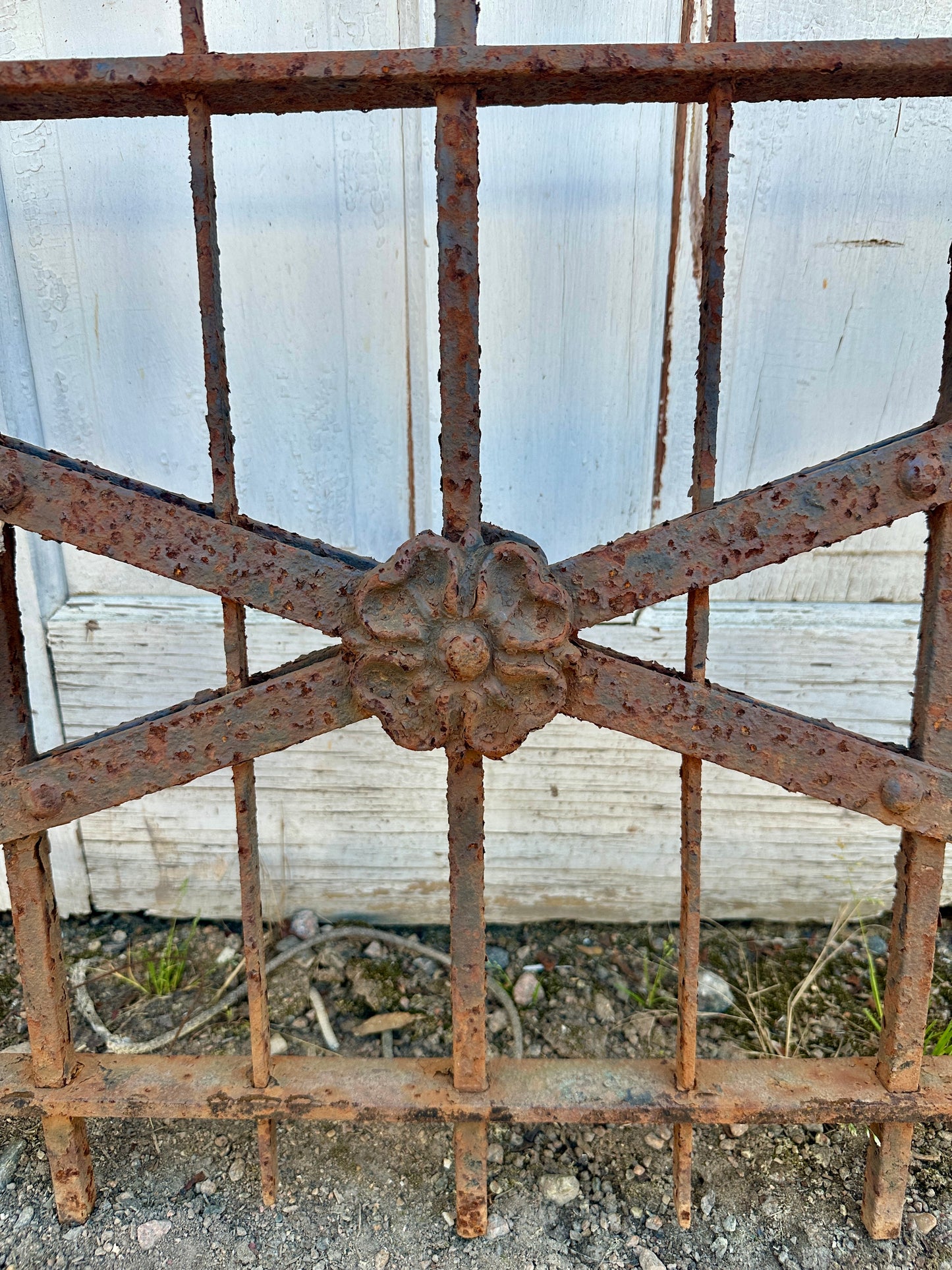 Antique Wrought Iron Garden Gate GA21016