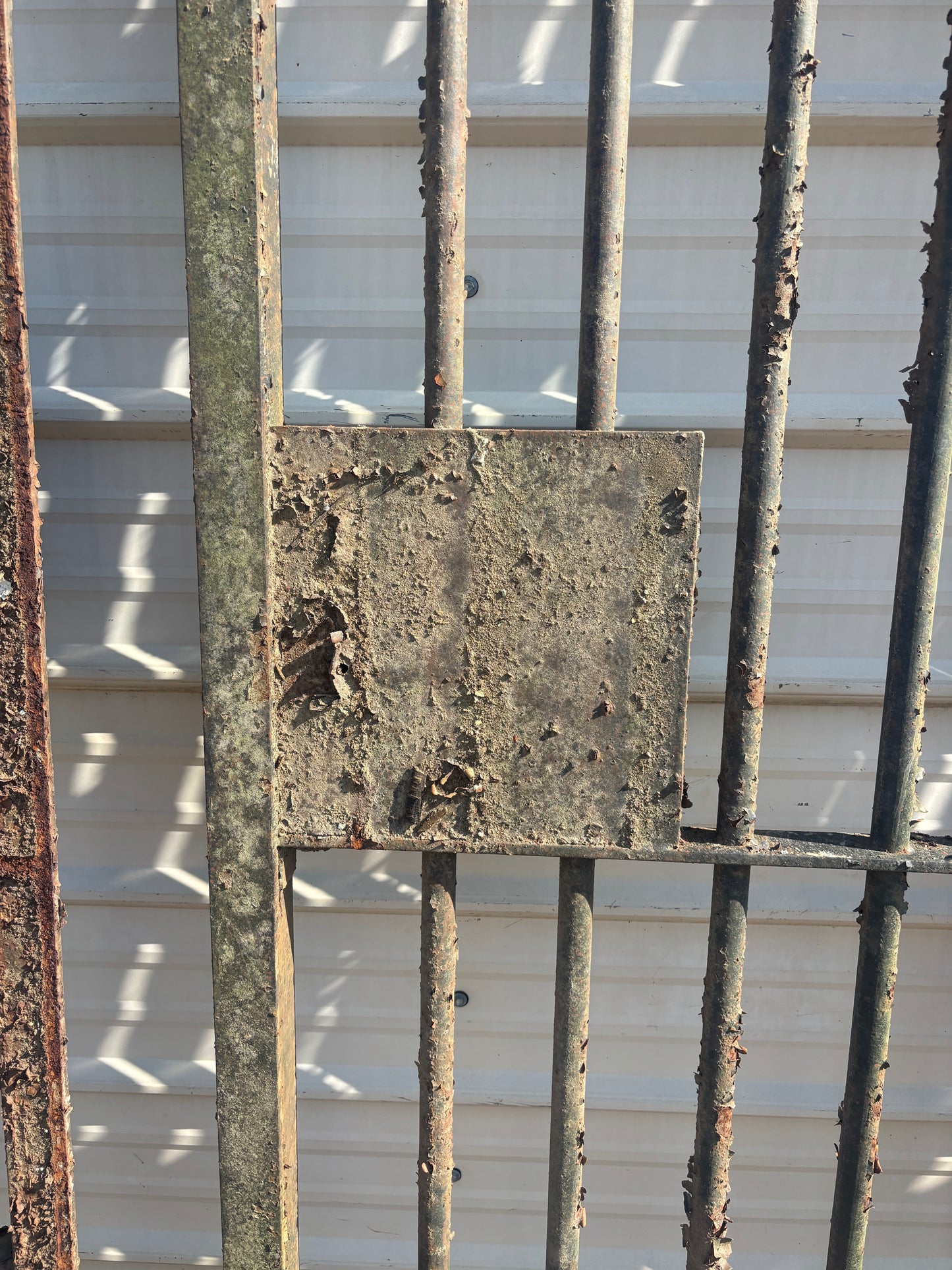 Iron Gate GA21264
