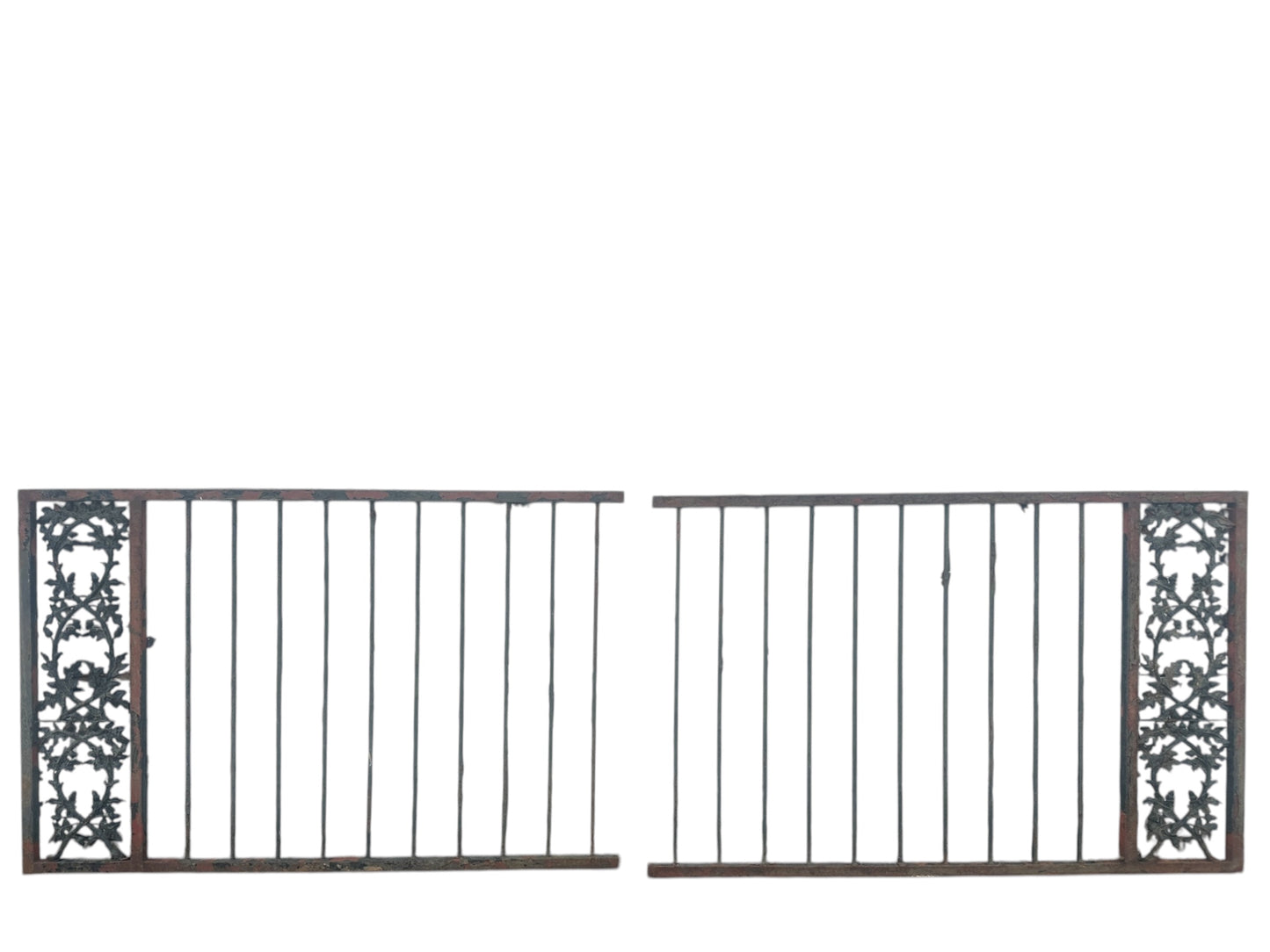 91 Ft of Antique Wrought Iron Fencing w/ Decorative Panels GA20999