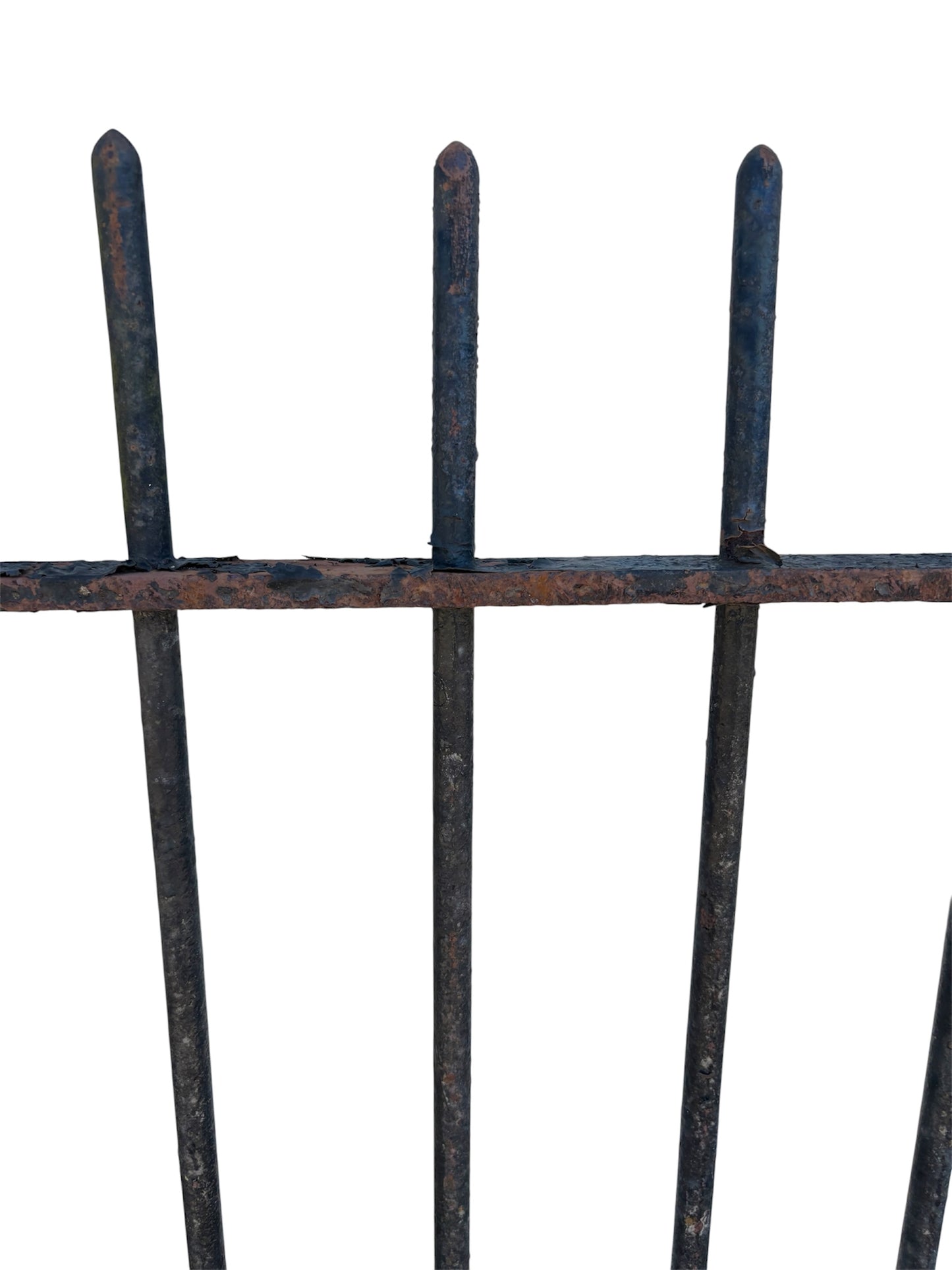 27 feet of antique iron fencing GA21090