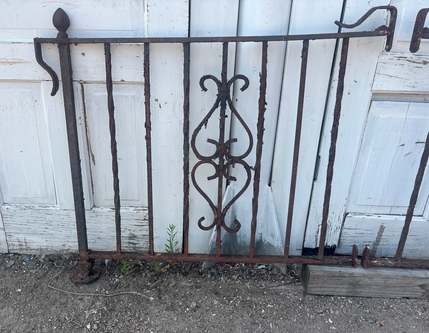 10 Feet of Cast Iron Porch Railings GA21253