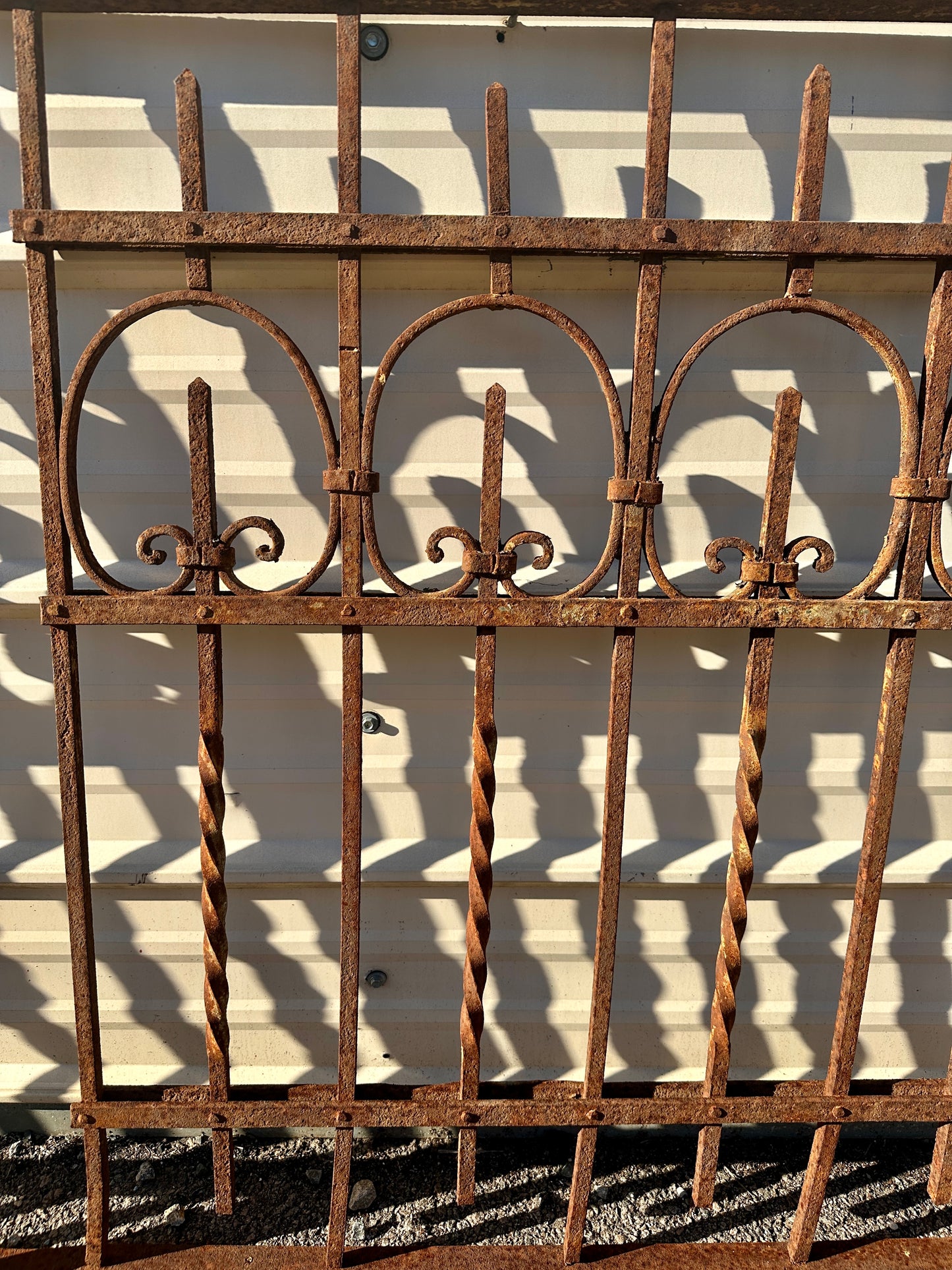 34 Feet of Antique Wrought Iron Fencing GA20789