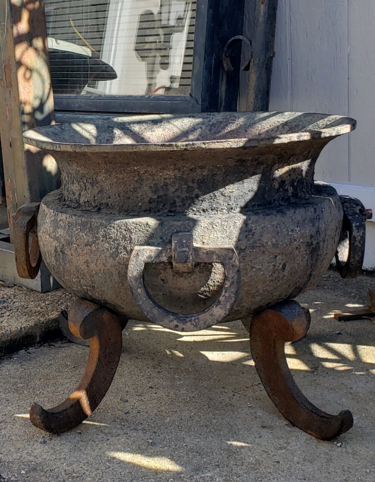 Restored Cast Iron Cauldron Fire Pit Pot 26" x 26" GA9771