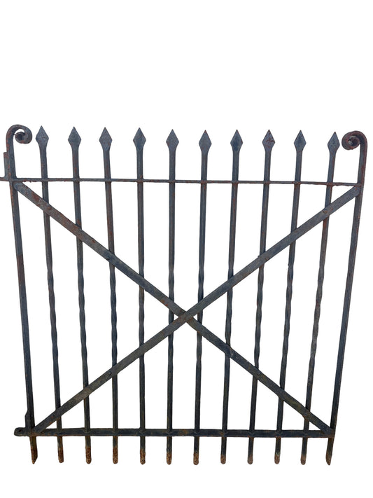 40 inches of antique wrought iron fencing GA21101