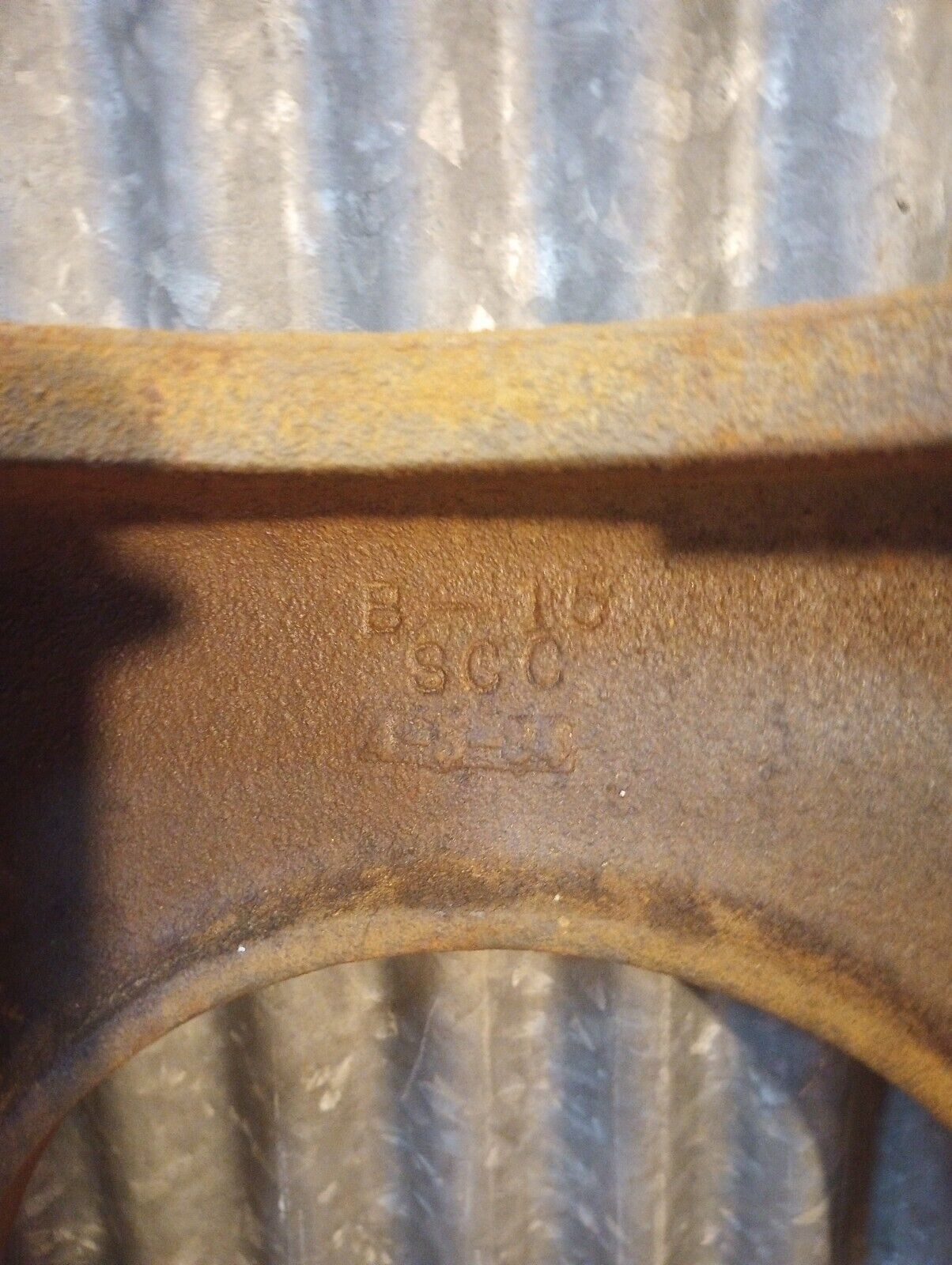 Pair of Cast Iron Machine Legs 20 3/4" Tall x 22 1/2" Wide