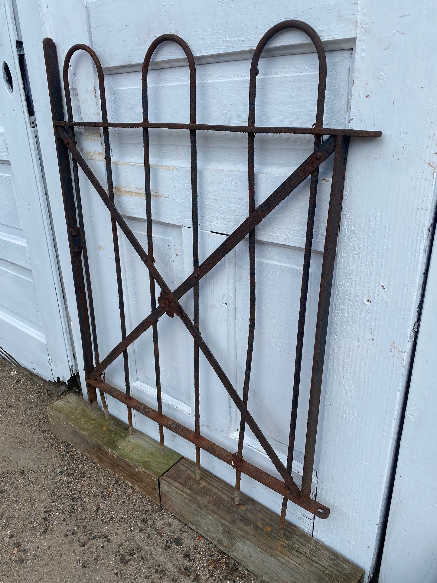 Antique Iron Gate GS20245 - 26" wide x 35 1/2" tall