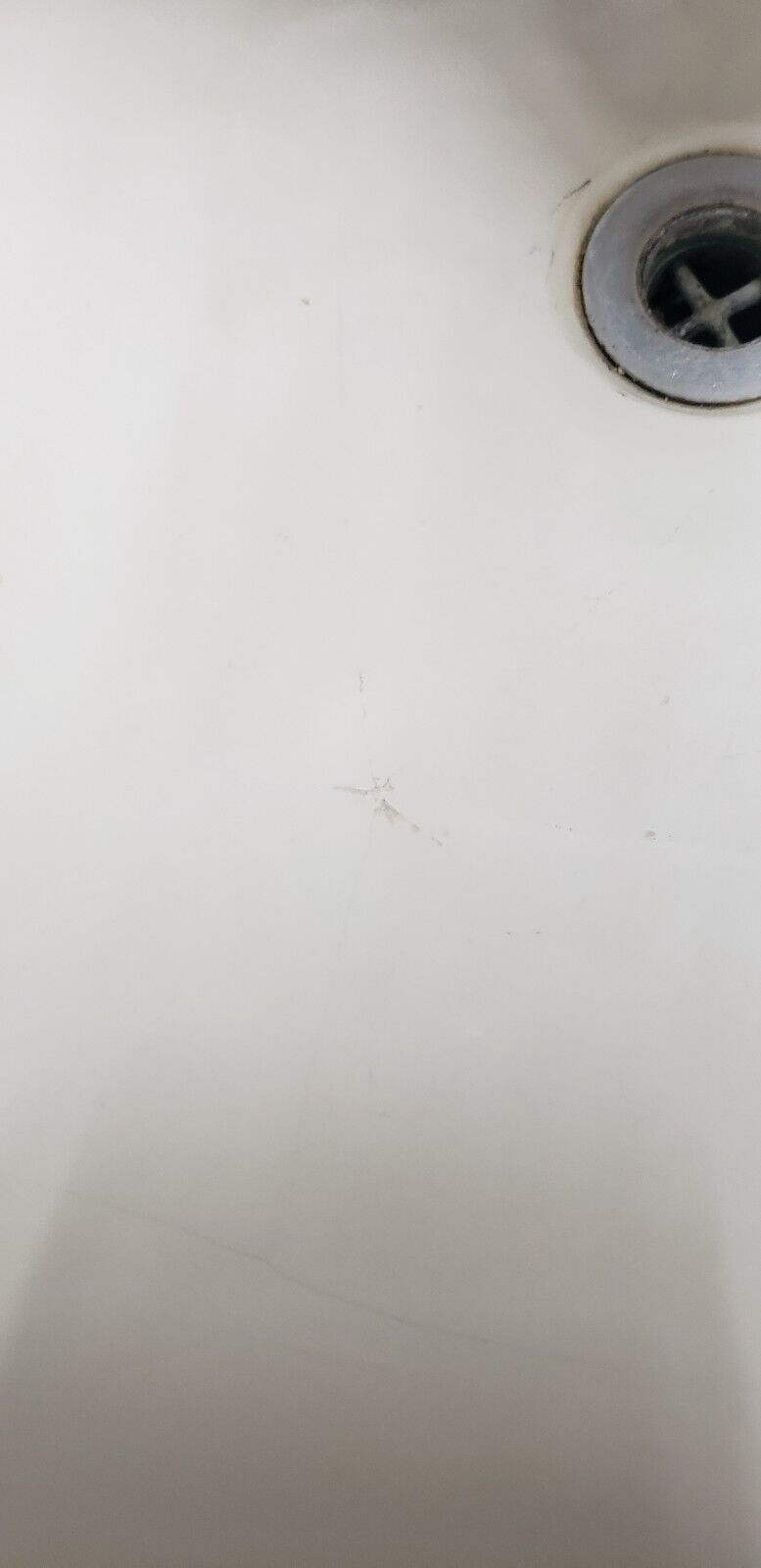 Vintage One Tap Peg Leg Pedestal Sink with Heart Shaped Basin GA9660