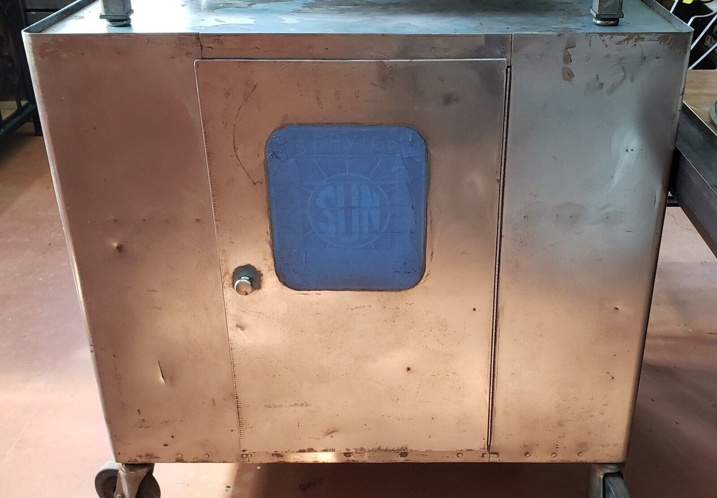 Industrial Factory Steel Portable Cabinet with Interior Shelves GA9335