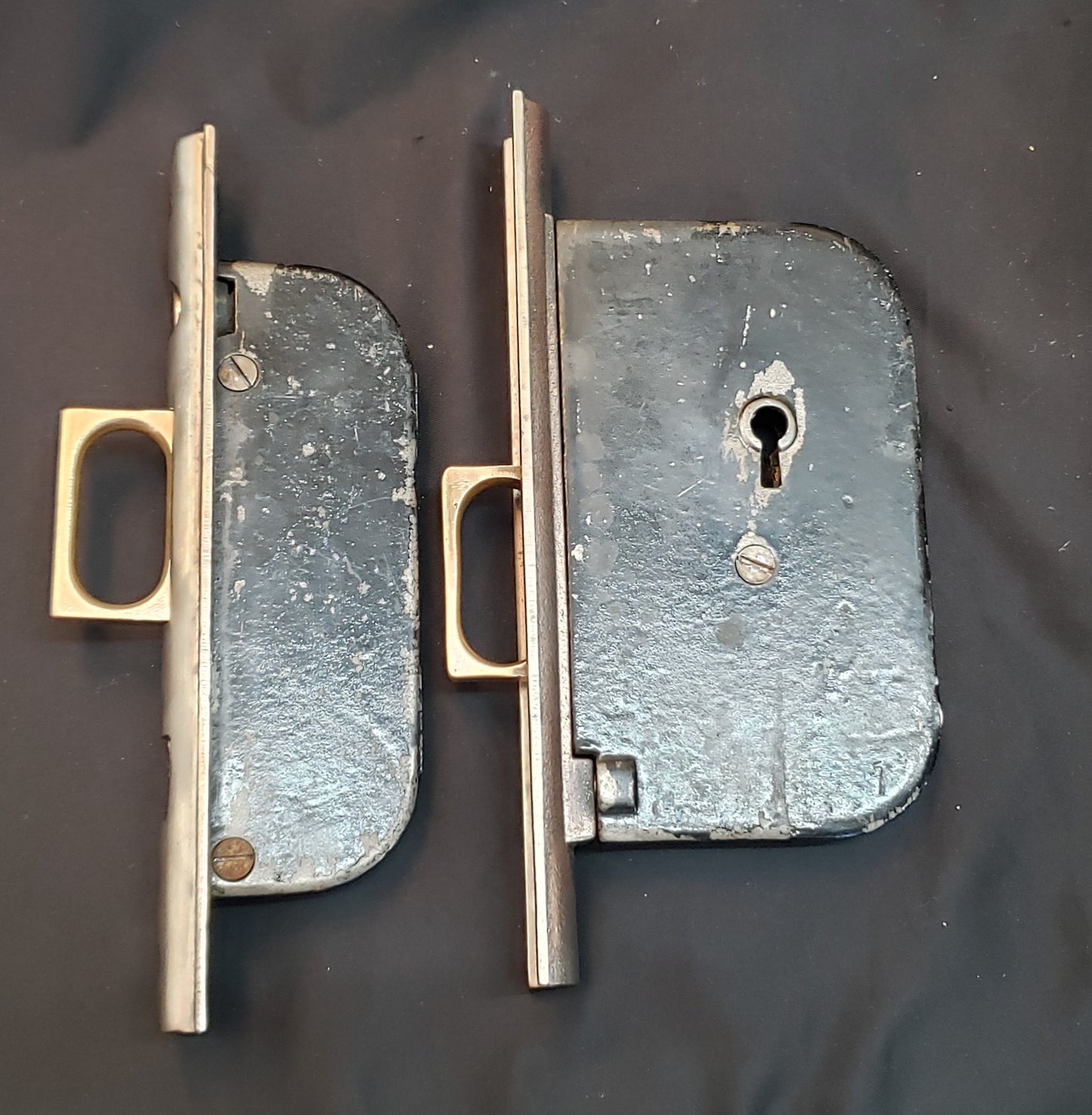Restored Pocket Door Lock Set 5 1/2" x 3 1/2 GS01055