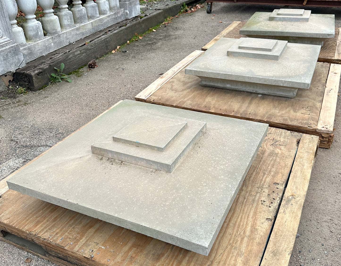 Arts & Craft Style Cast Concrete Column Tops GA20482