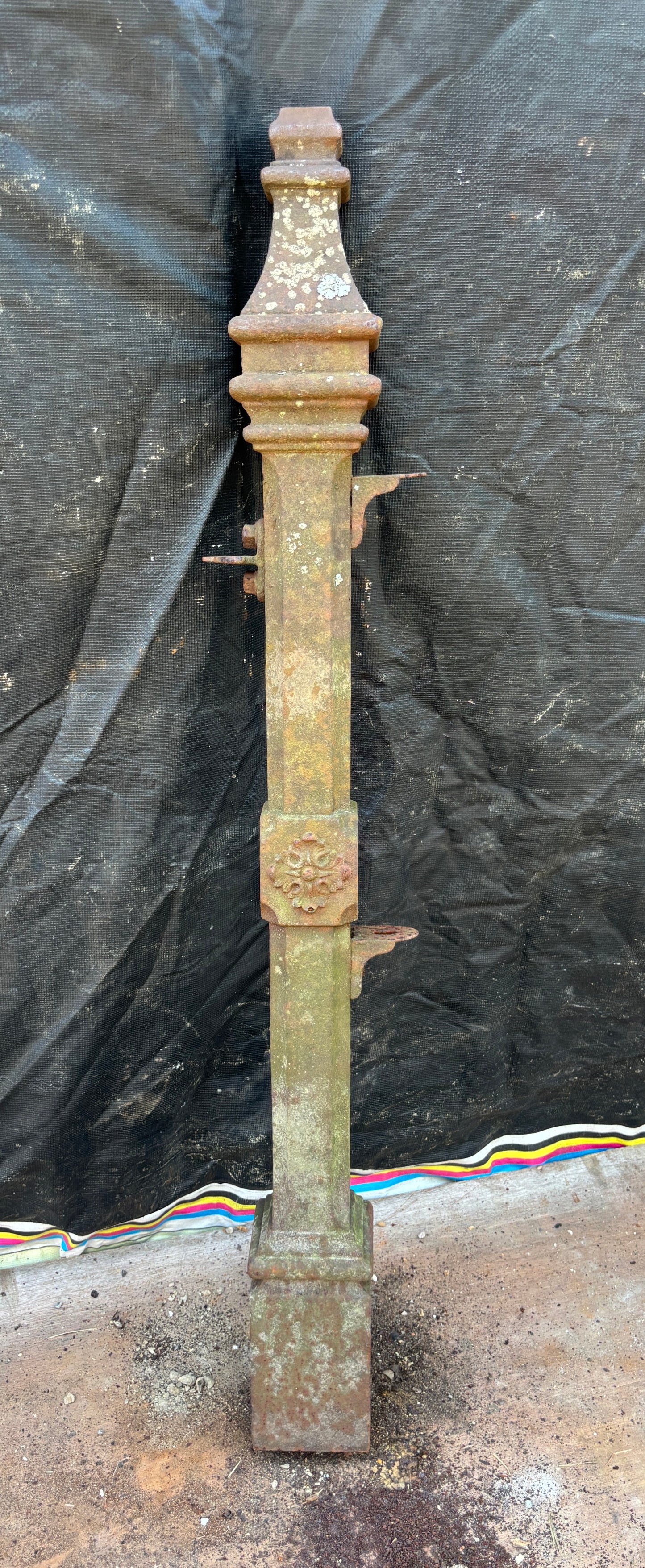 Cast Iron Newel Post GA21571