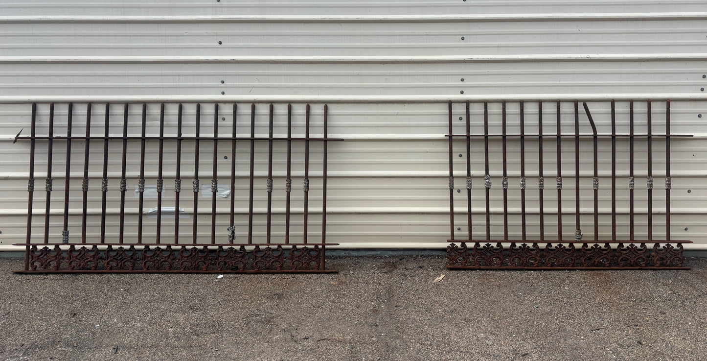 27.5 Feet of Decorative Wrought Iron Picket Fence Panels GA21226