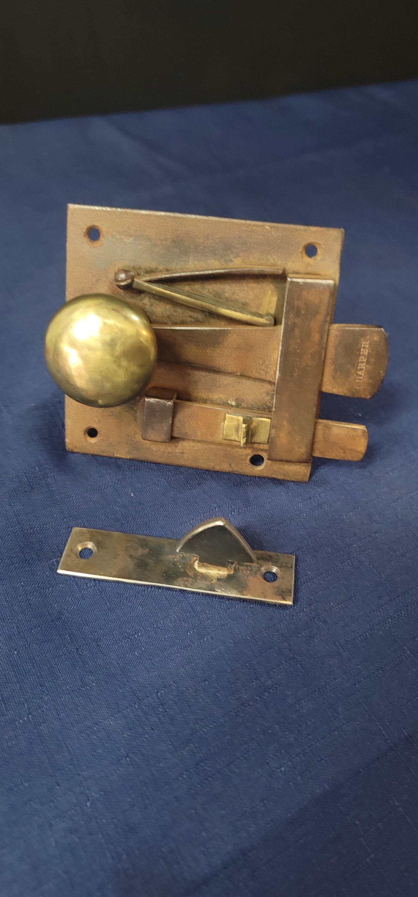 Vintage Harper Left Side Iron & Brass Lever Rim Lock & Knobs 4" x 3 3/4" GS00742