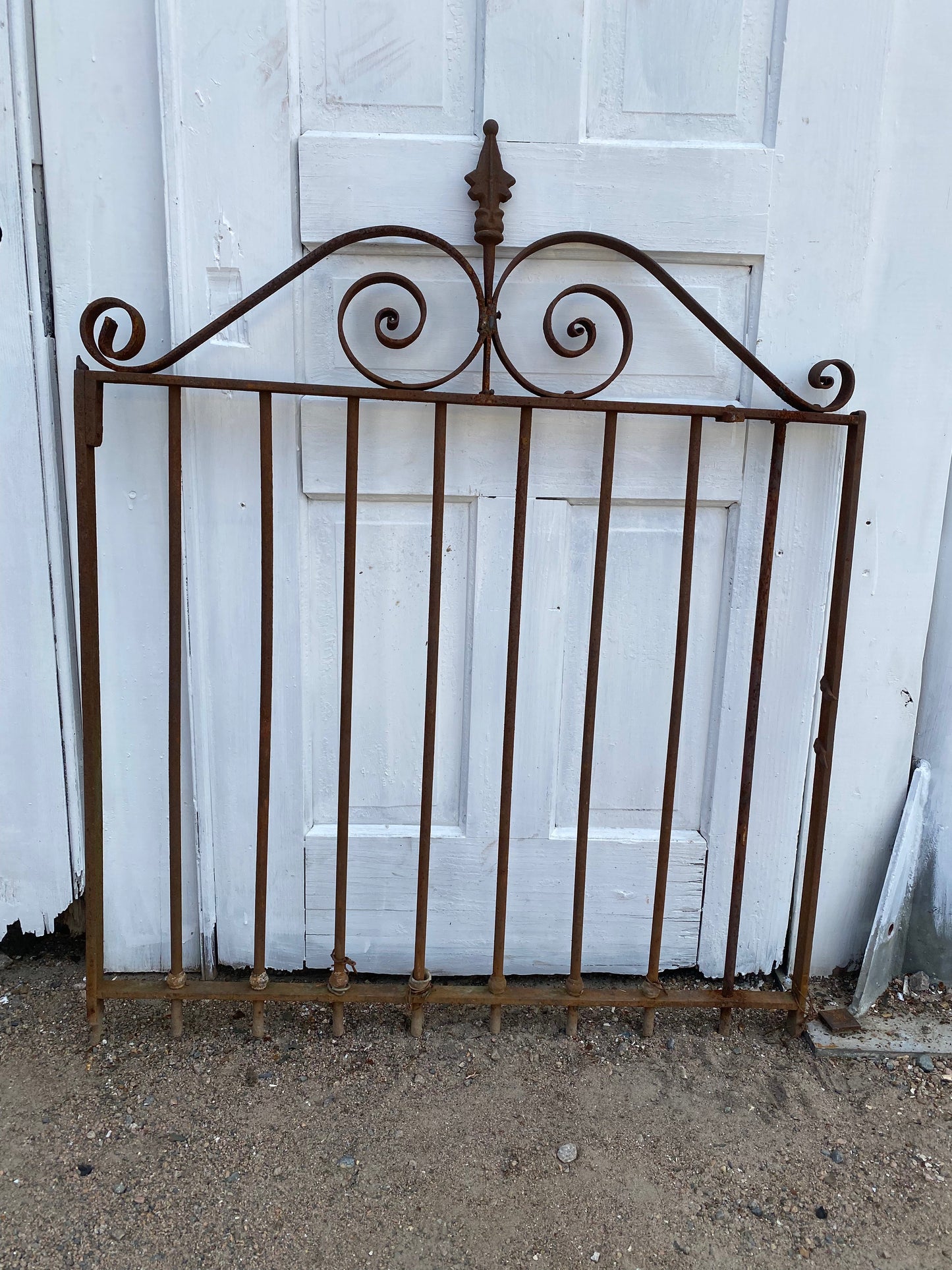 Antique Iron Gate GS20206 - 35 1/4" wide x 42 3/4" tall
