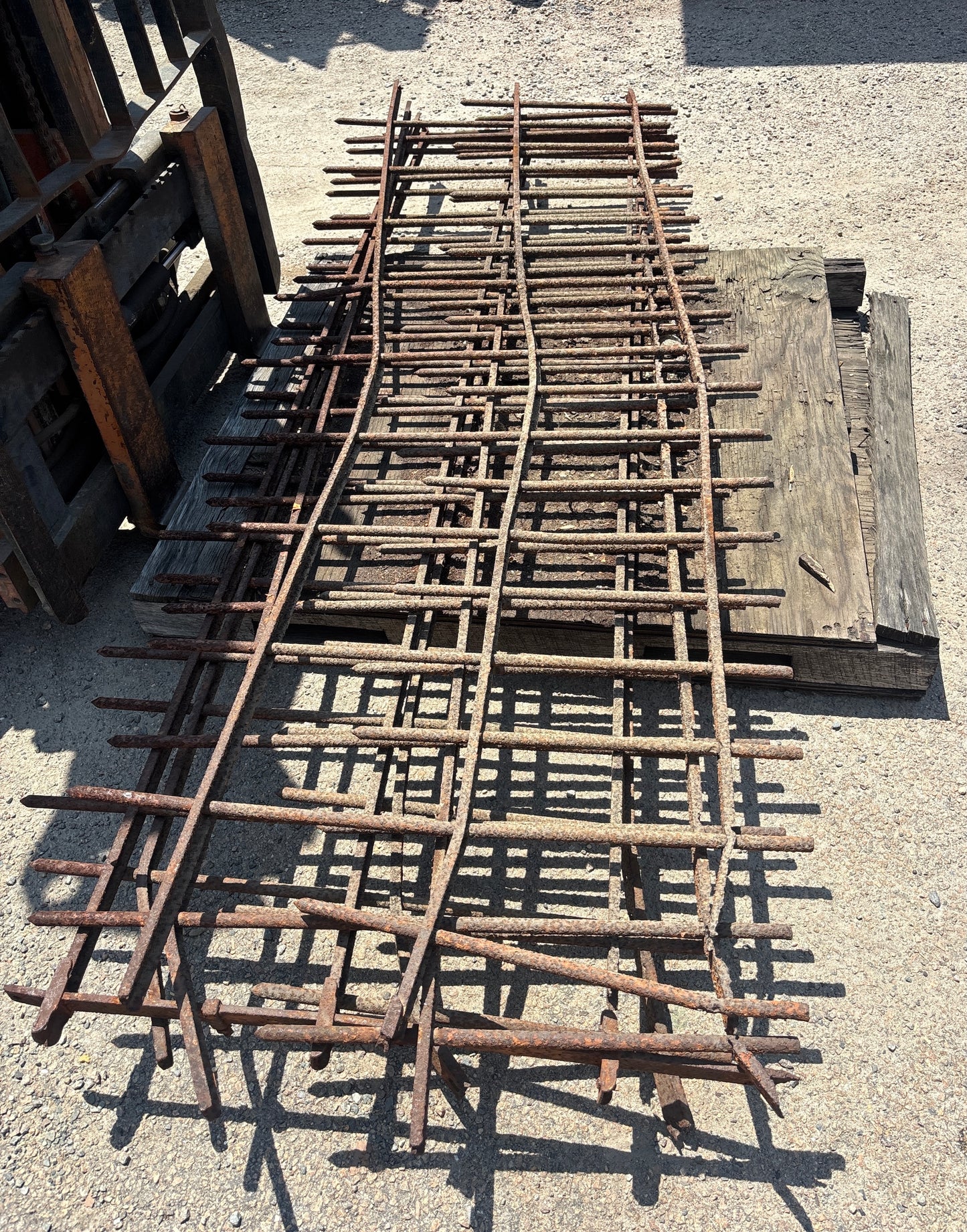 65 Feet of Wrought Iron Fencing GA21244
