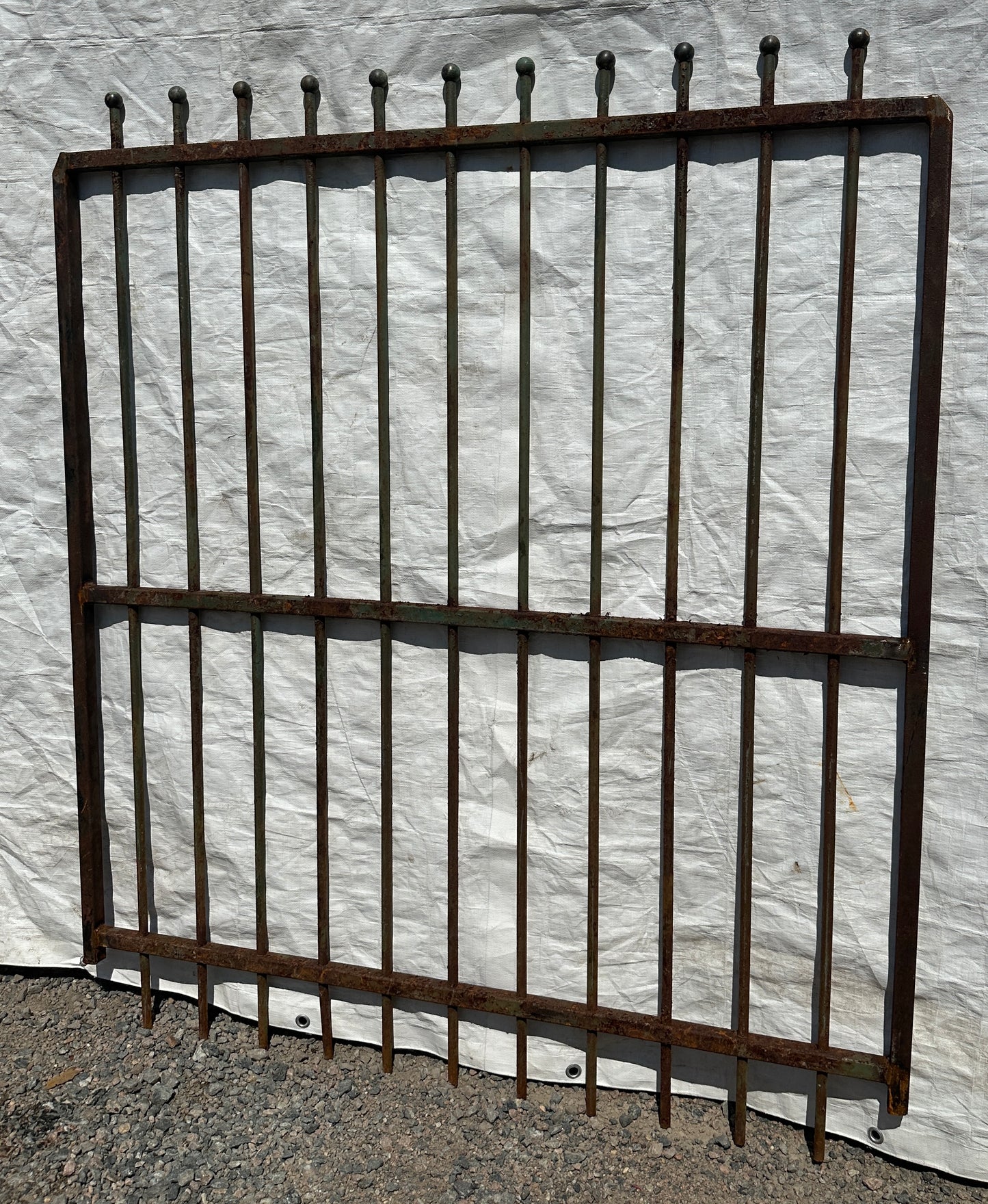 Gate Panel w/ Ball Top Finials GA20333