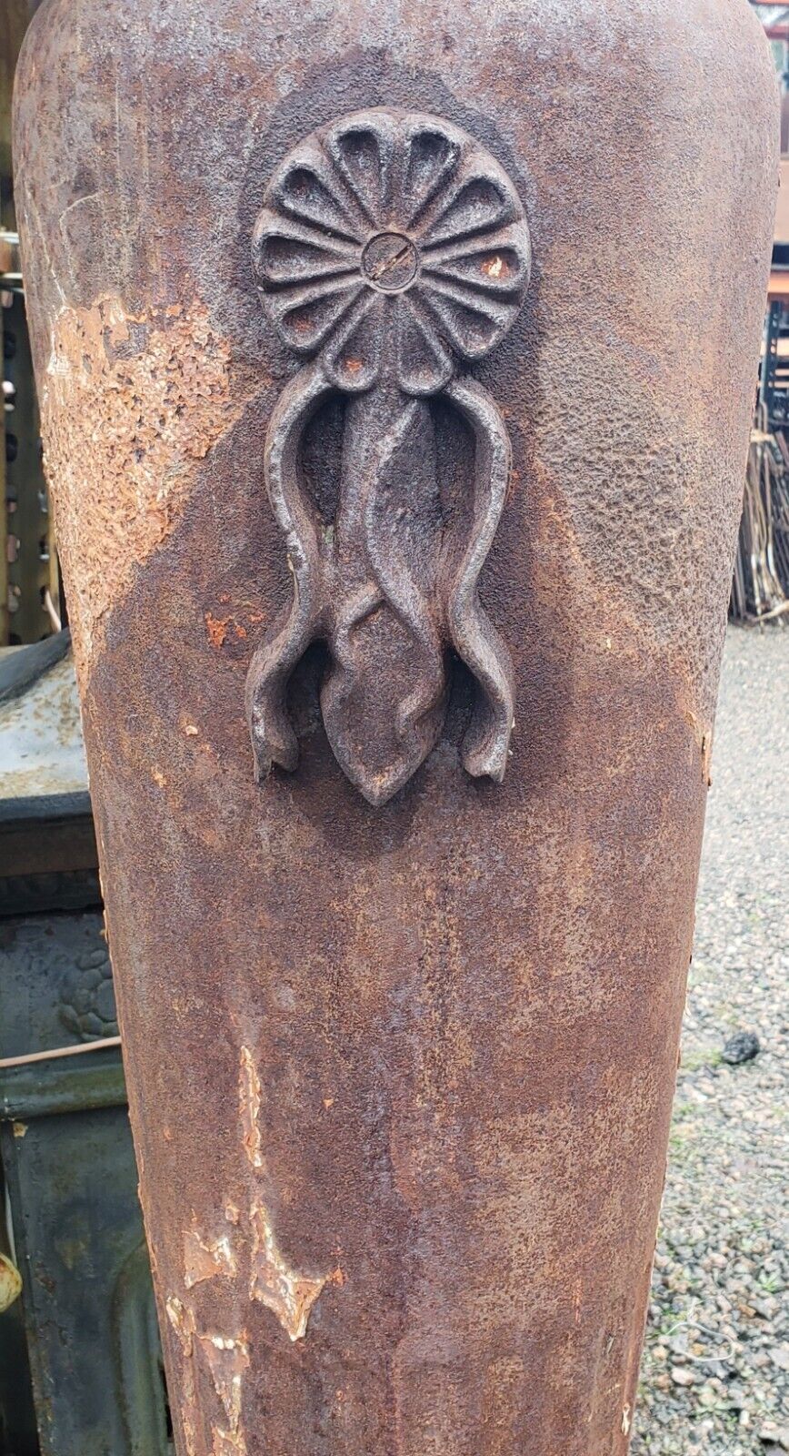 Rare & Ornate Cast Iron Fluted Pedestal 74" x 16" x 14" GA9789