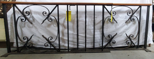 Iron and Oak handrails GAM0094