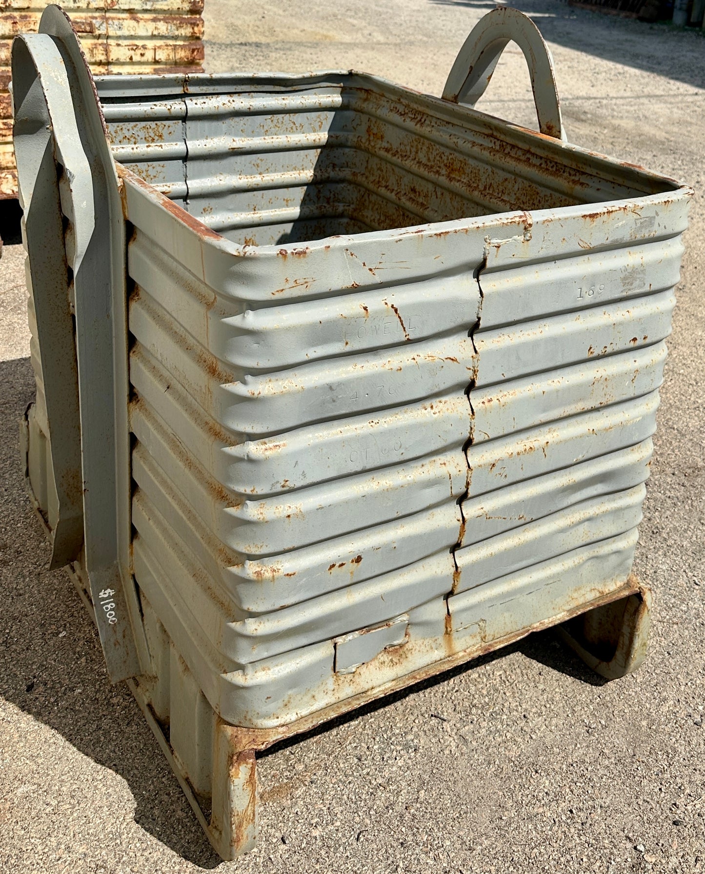 Heavy Duty Industrial Corrugated Steel Factory Bin GA20957
