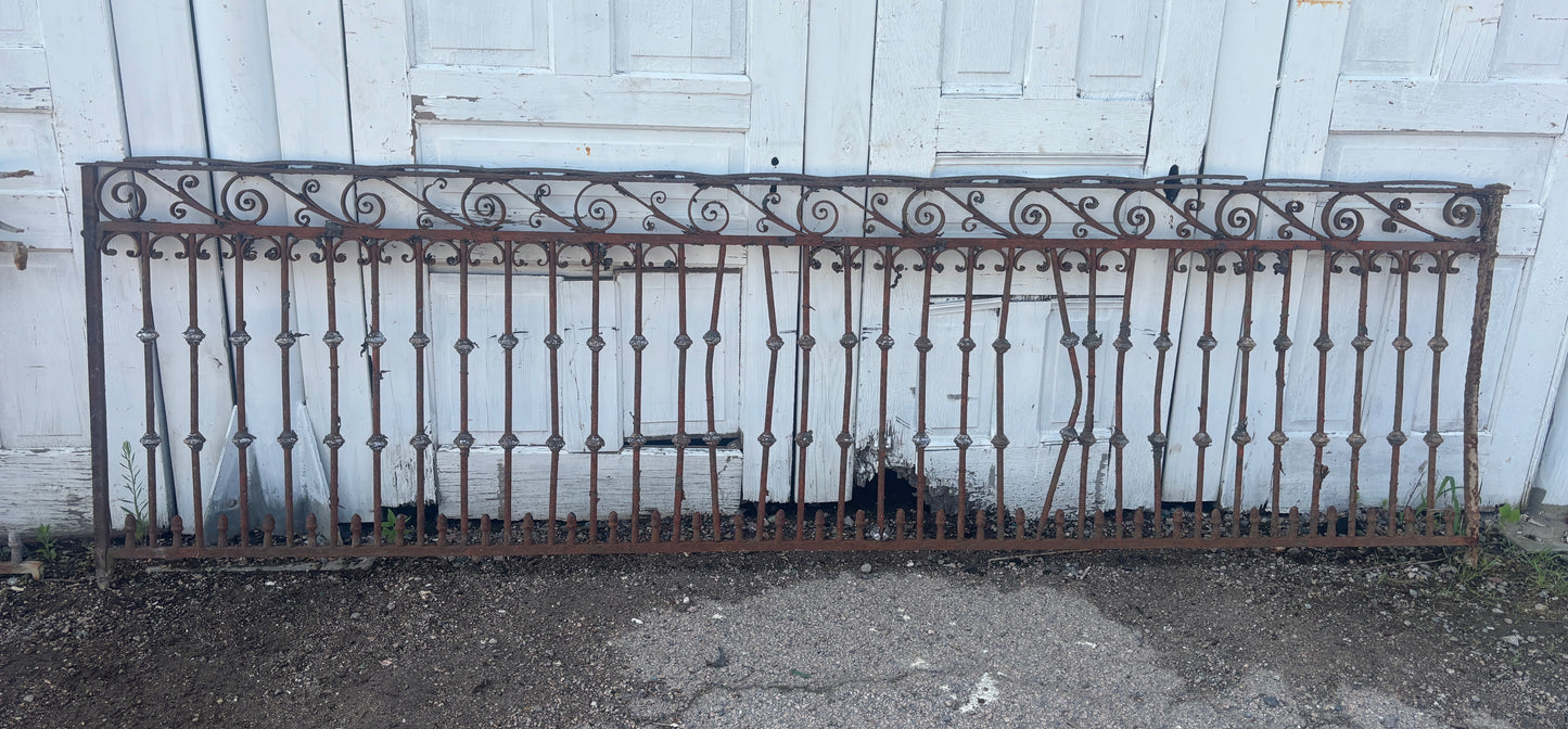 19 Feet of Iron Fence Panels GA21304