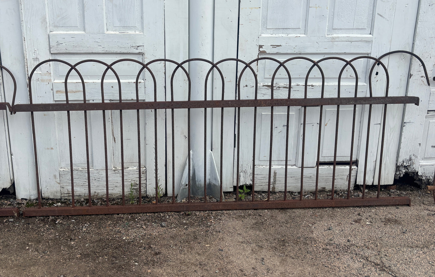 15 Feet of Iron Hairpin Fencing GA21390
