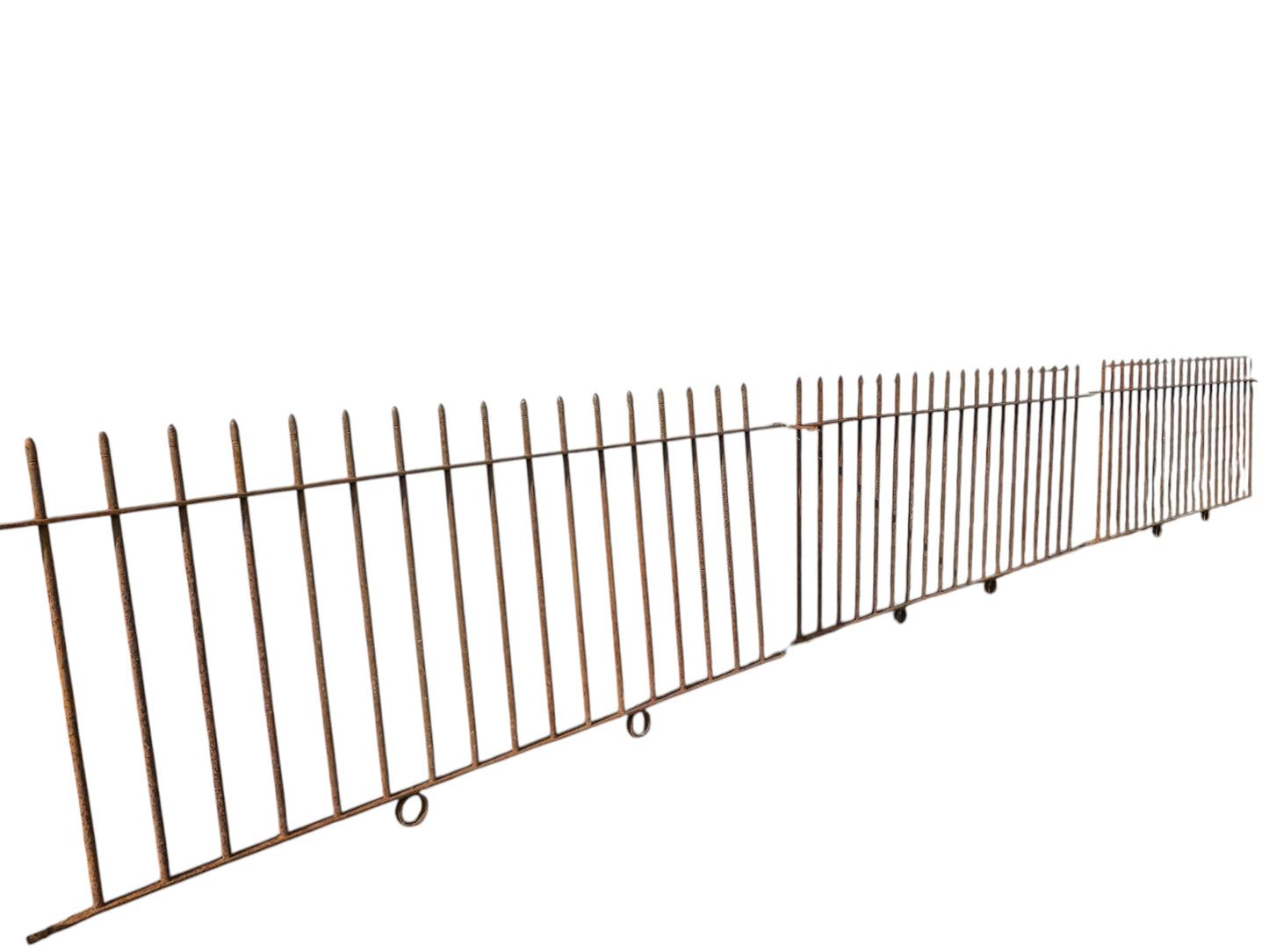 22 Ft of Antique Wrought Iron Picket Fencing GA21006