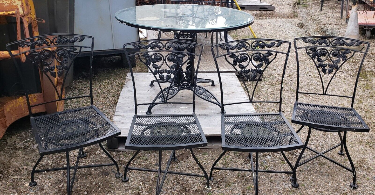Ornate Wrought Iron Glass Top Umbrella Table & 4 Matching Swivel Chairs GA9778