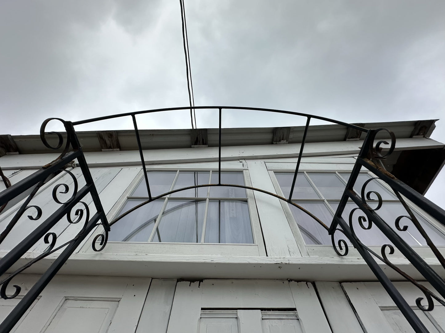 8 Ft Wrought Iron Arbor GS6055