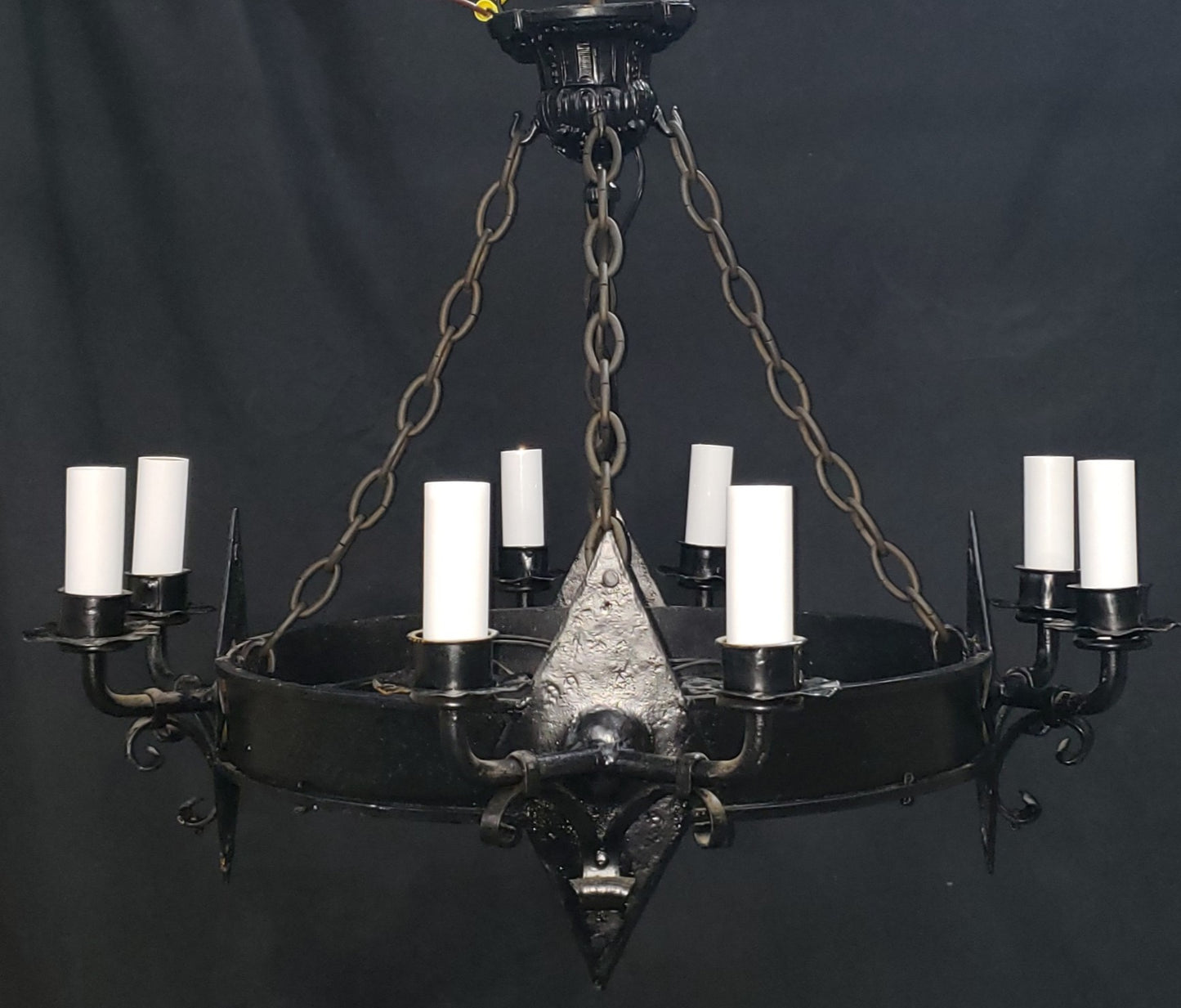 Gothic Style Wrought Iron 8 Light Chandelier 22" T x 28" GS00966
