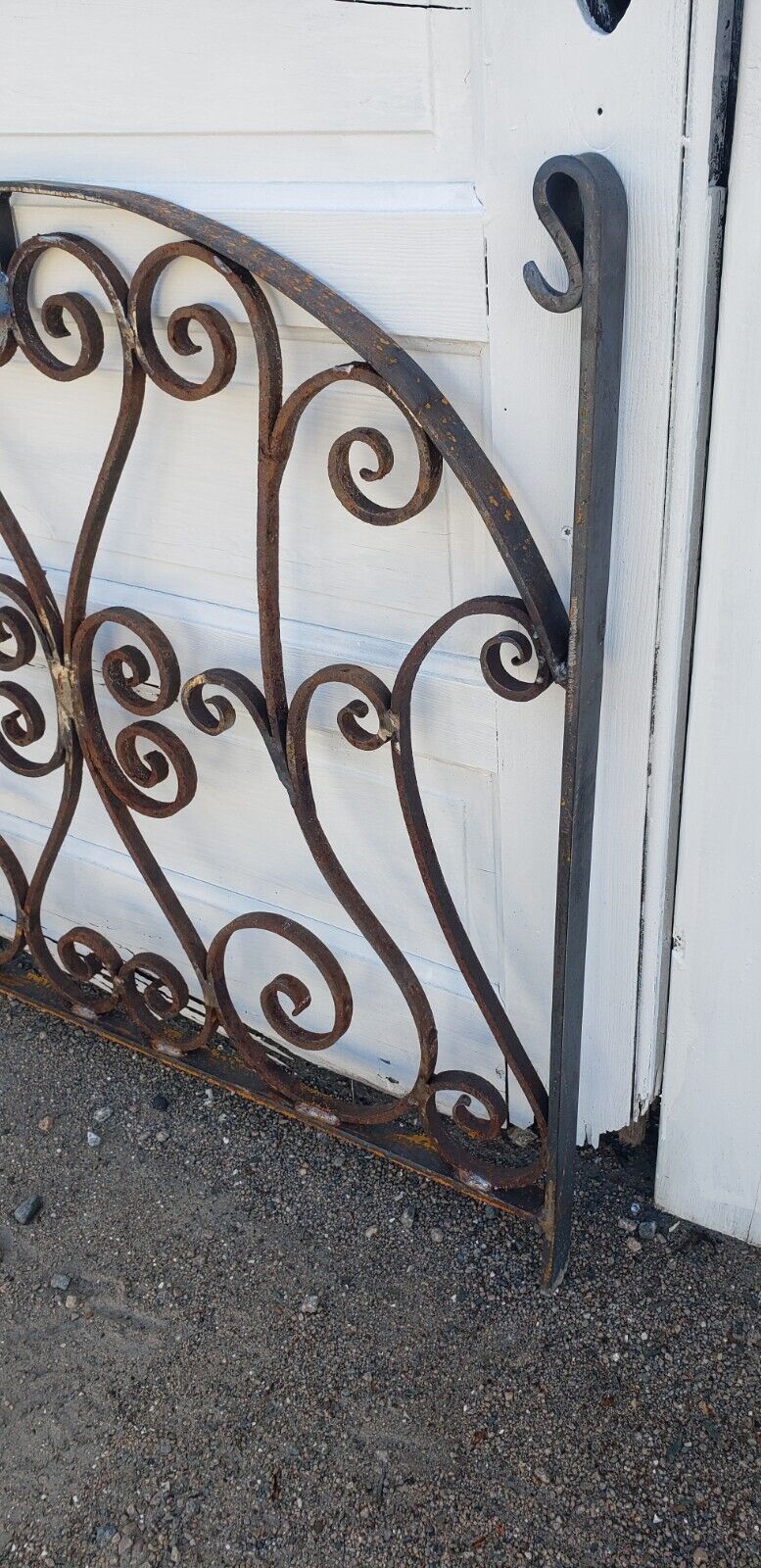 Ornate Art Nouveau Arched Top Wrought Iron Gate 36 3/4" W x 34" T GS00104