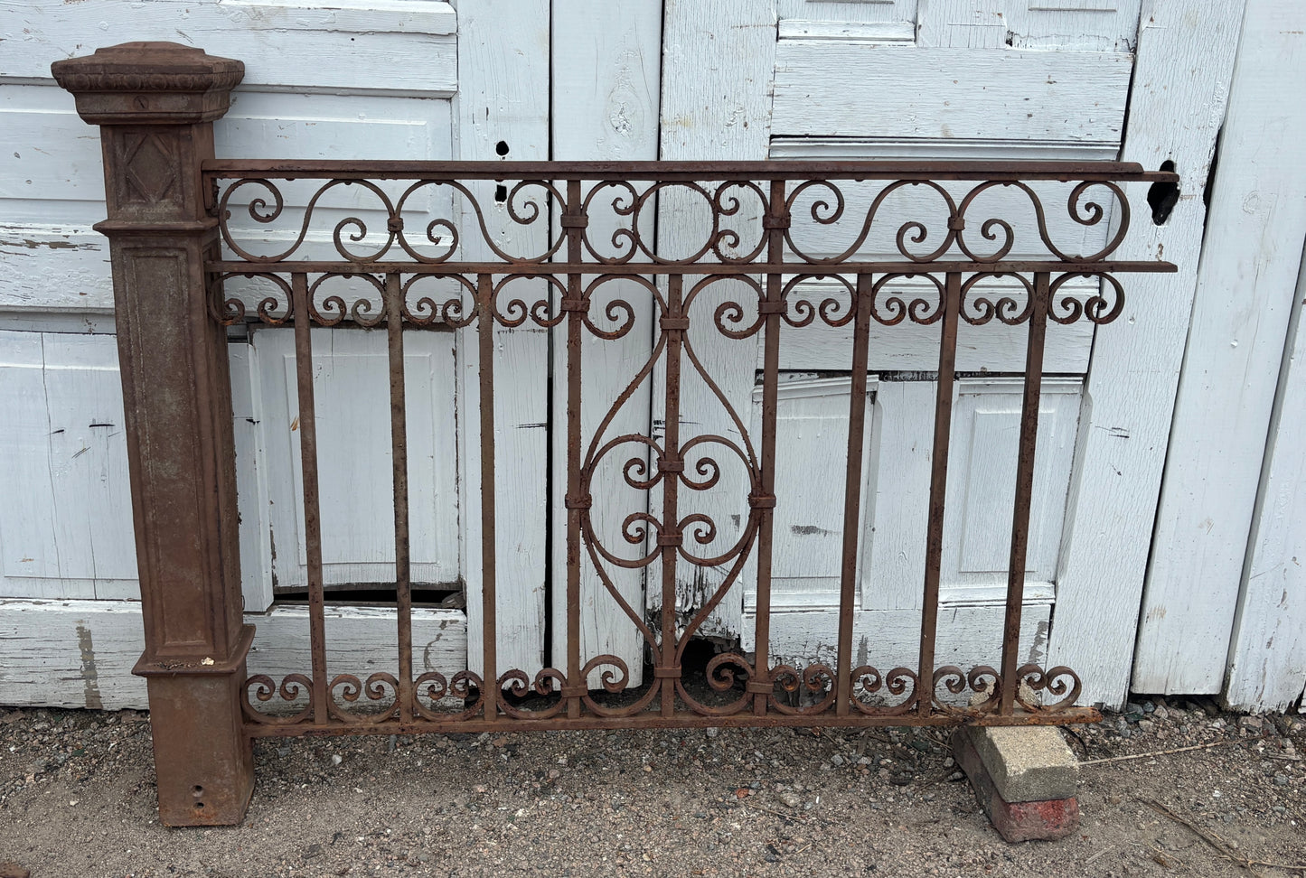 12 Feet of Iron Railings GA21362