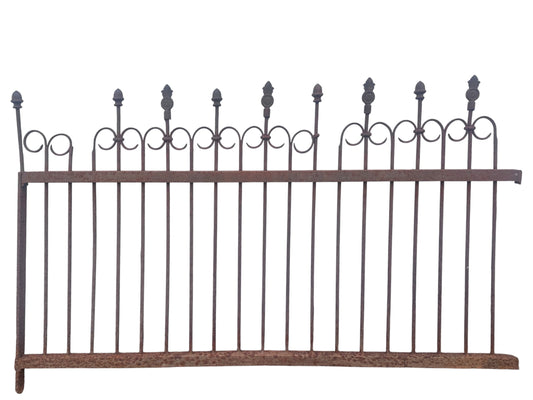 17 Ft of Antique Wrought Iron Fencing GA21046
