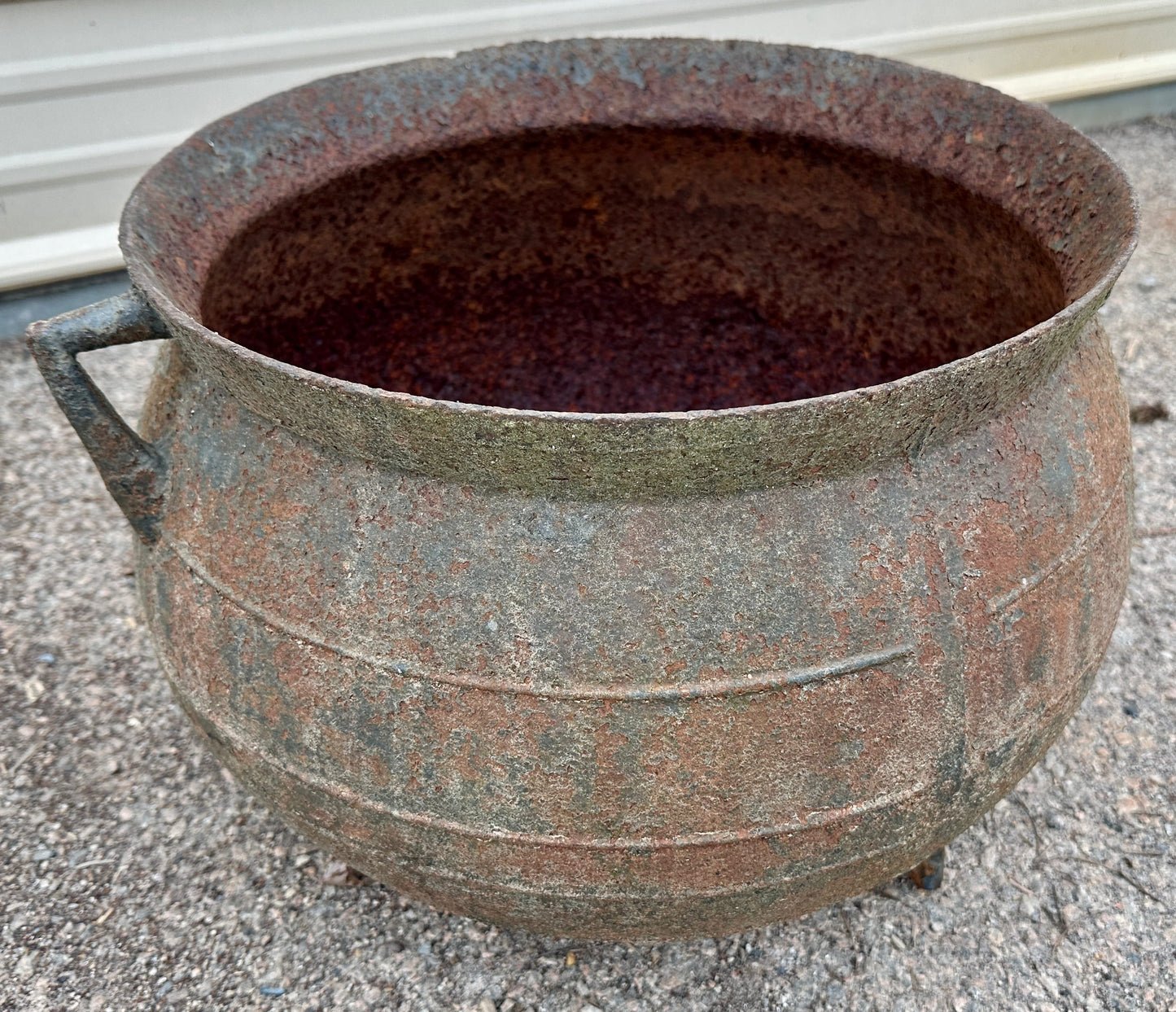 Antique Cast Iron Cauldron GA20884