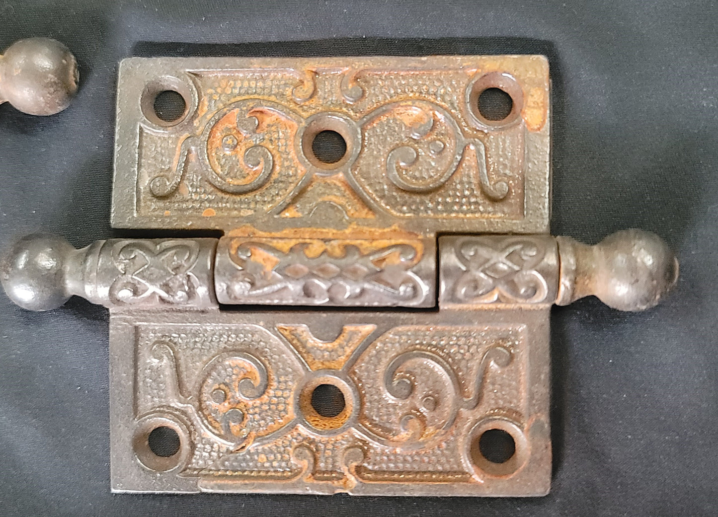 Set of 6 Victorian Cast Iron Ball Pin 3" x 3" Door Hinges GS01040