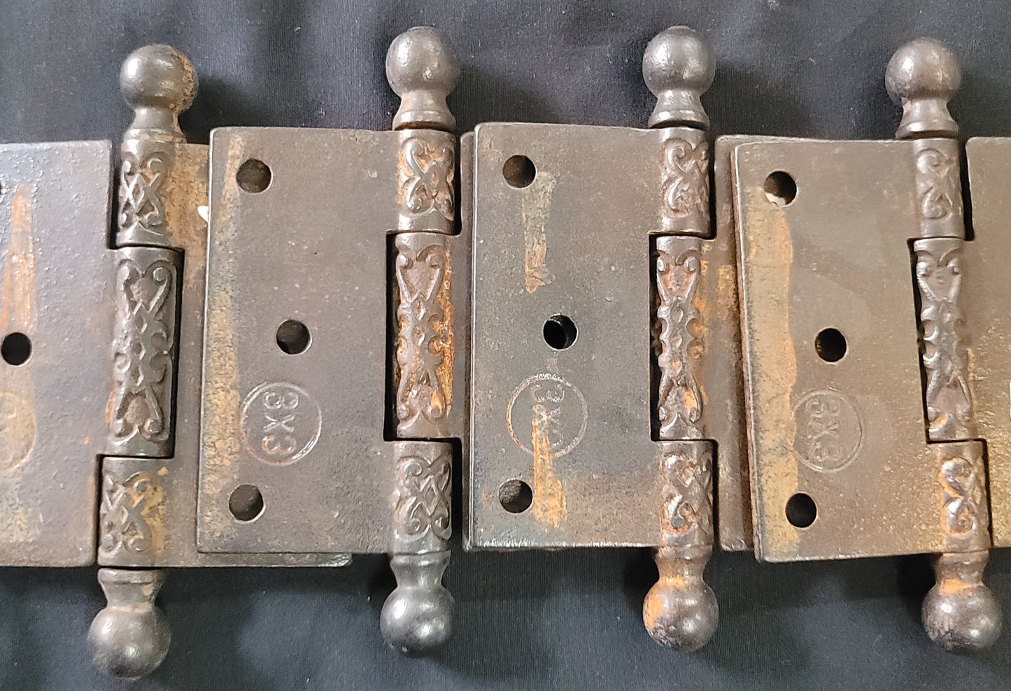 Set of 6 Victorian Cast Iron Ball Pin 3" x 3" Door Hinges GS01040
