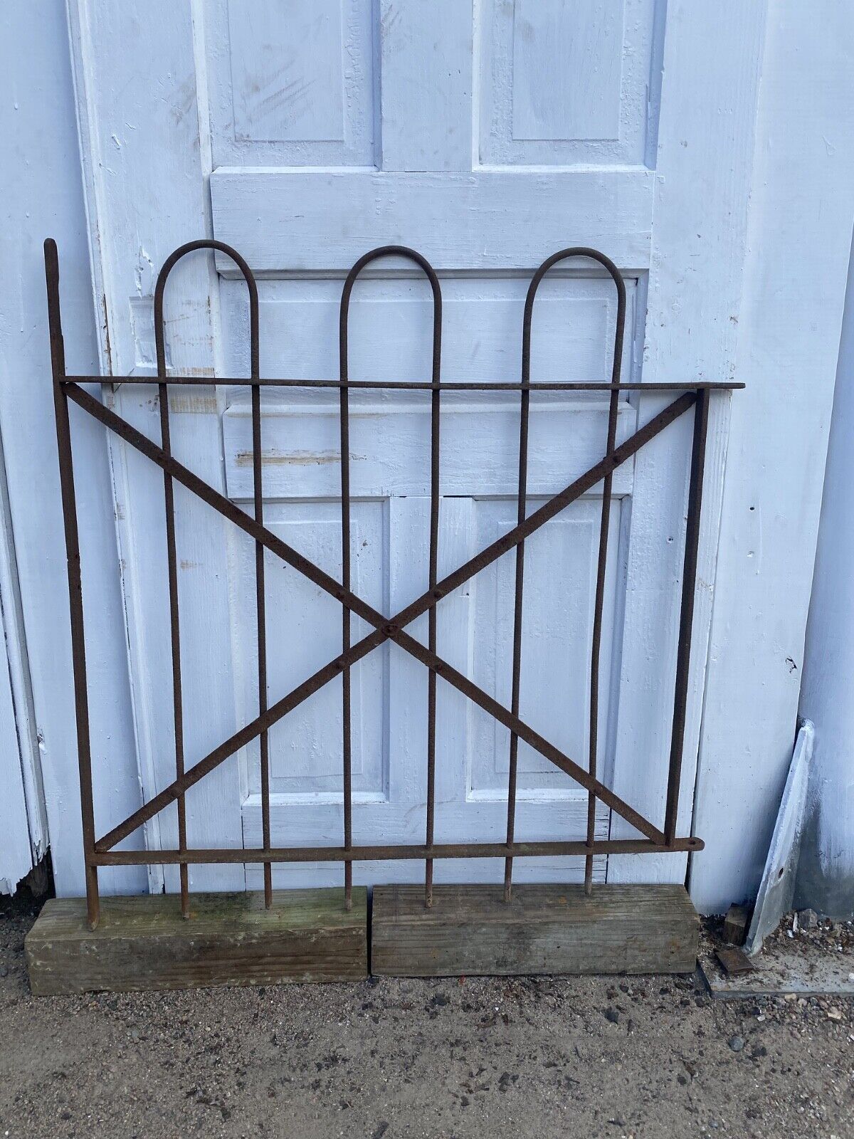 Antique Iron Gate GS20246 - 31 3/4" wide x 35" tall