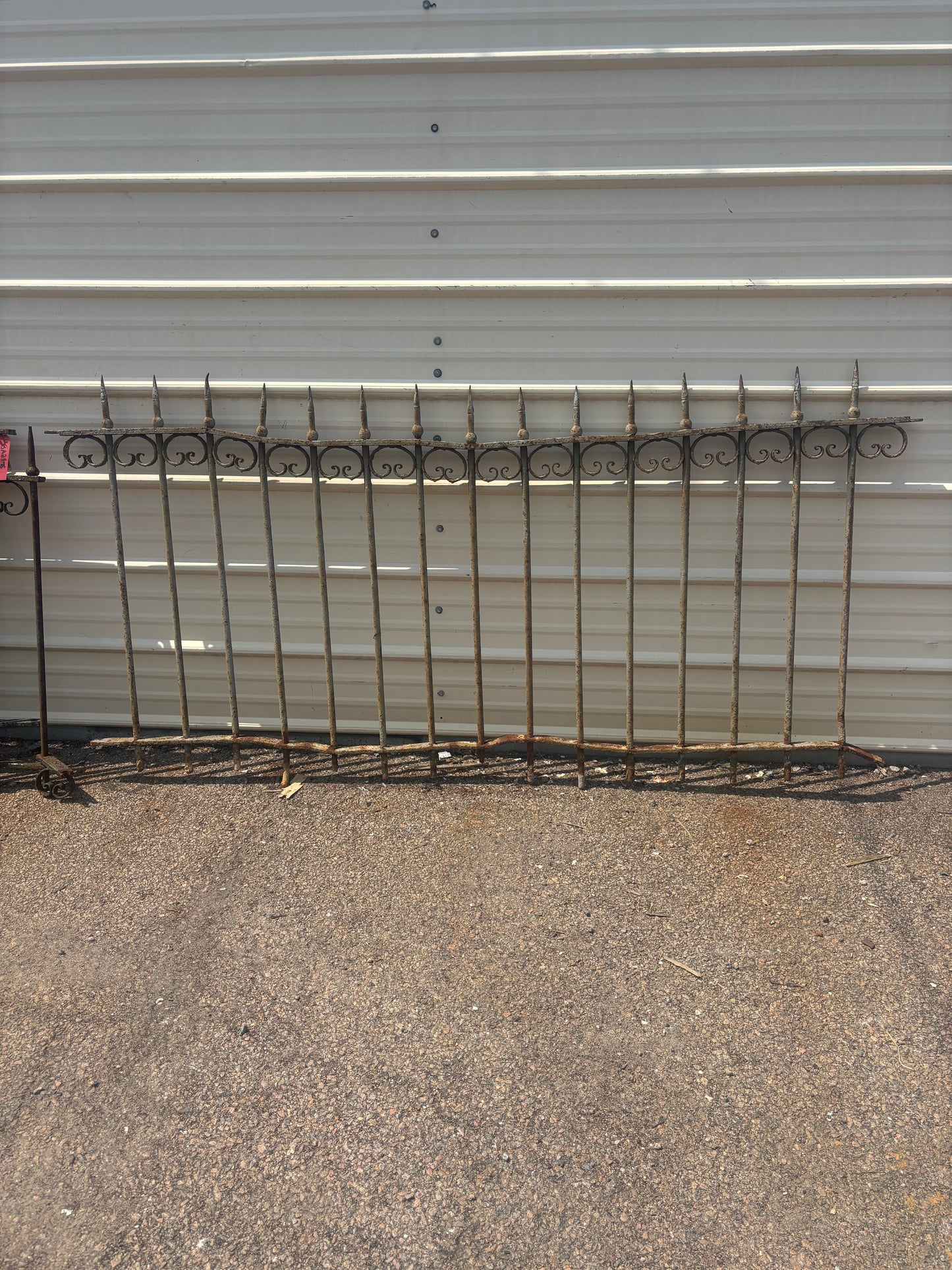 Wrought Iron Picket Fencing GA21208