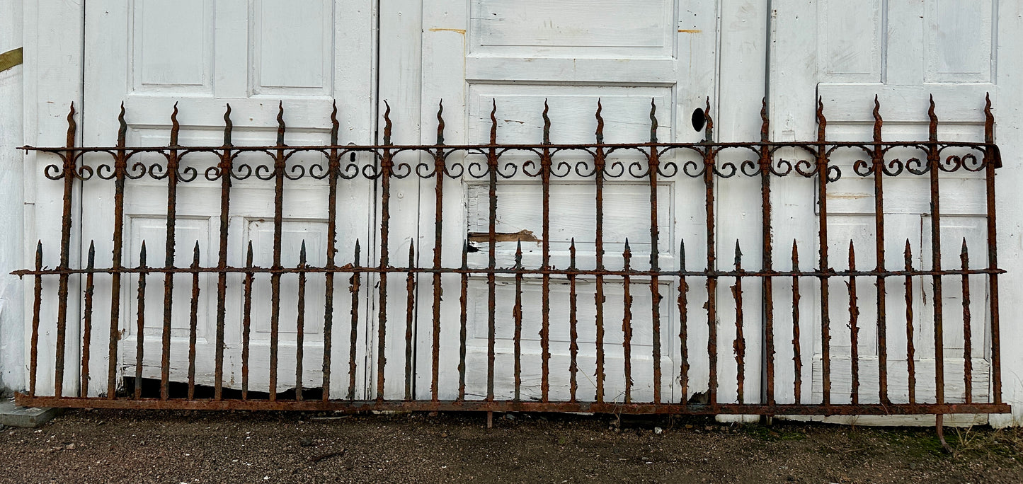 20 Ft of Antique Wrought Iron Garden Gate Fencing GA20490
