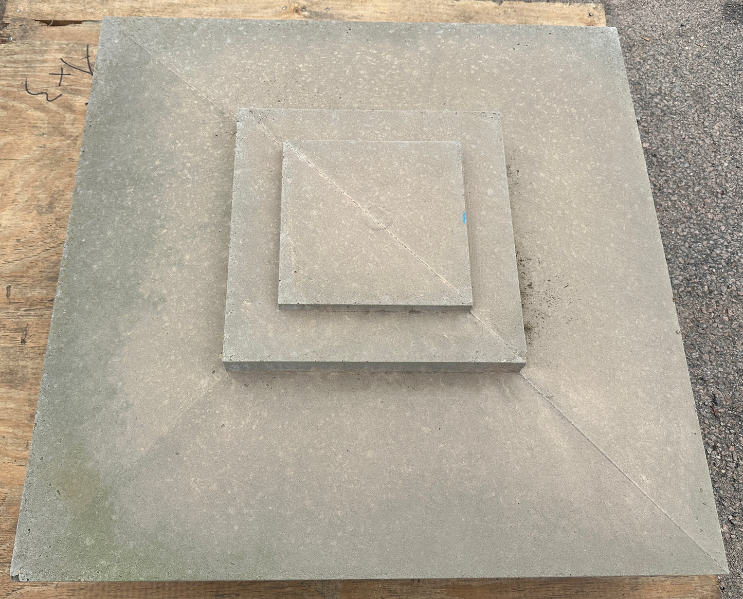 Arts & Craft Style Cast Concrete Column Tops GA20482