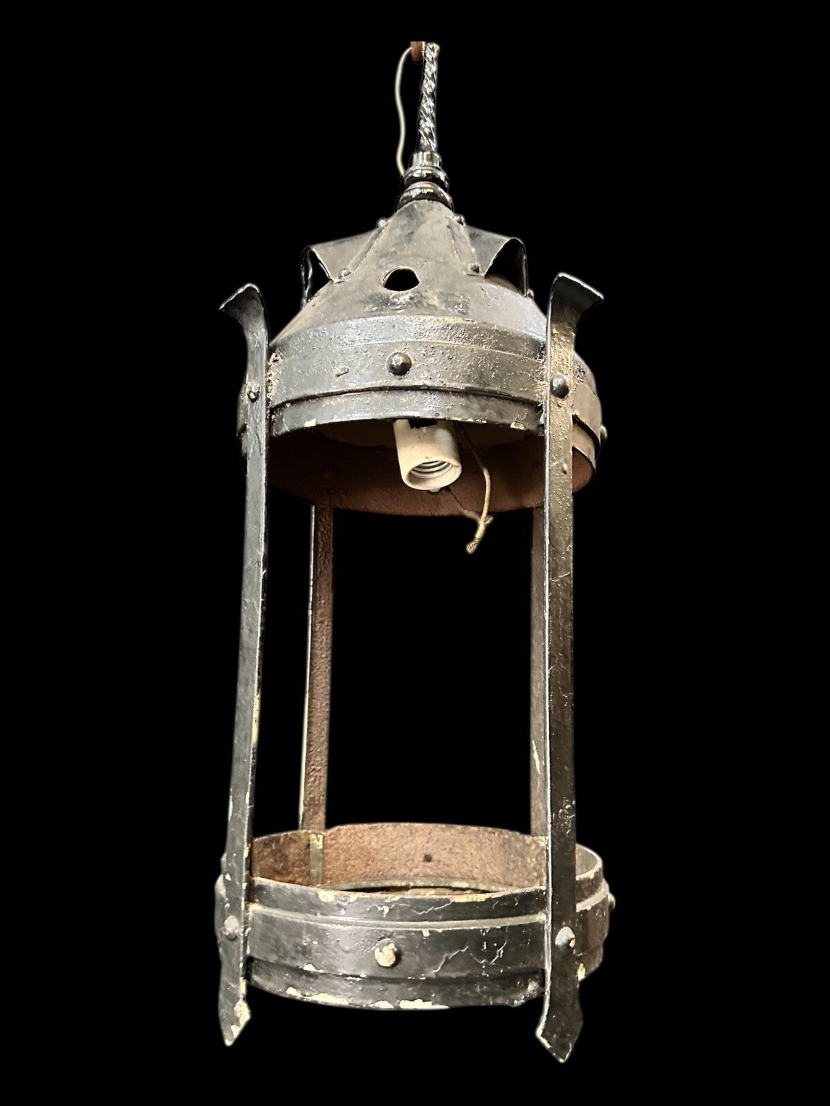 Gothic Iron Lantern GA20058