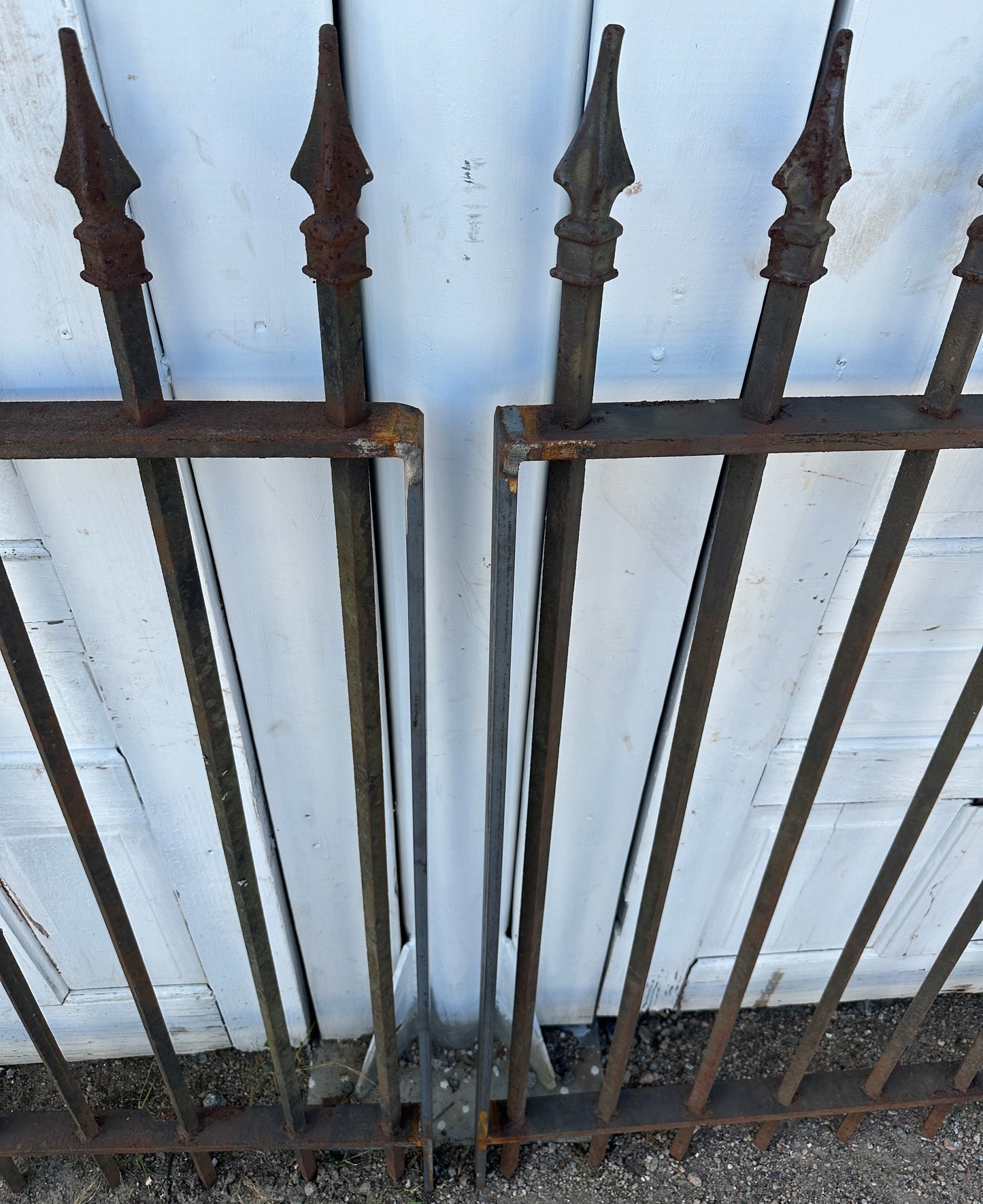 Restored Antique Iron Fencing Pair GA20371