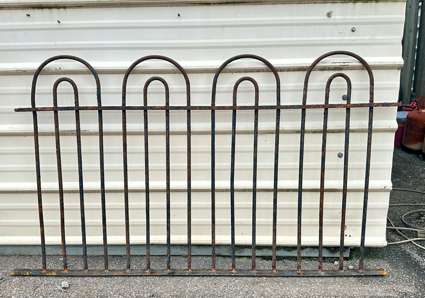 62 Linear Feet of Antique Iron Hairpin Fencing GA20441