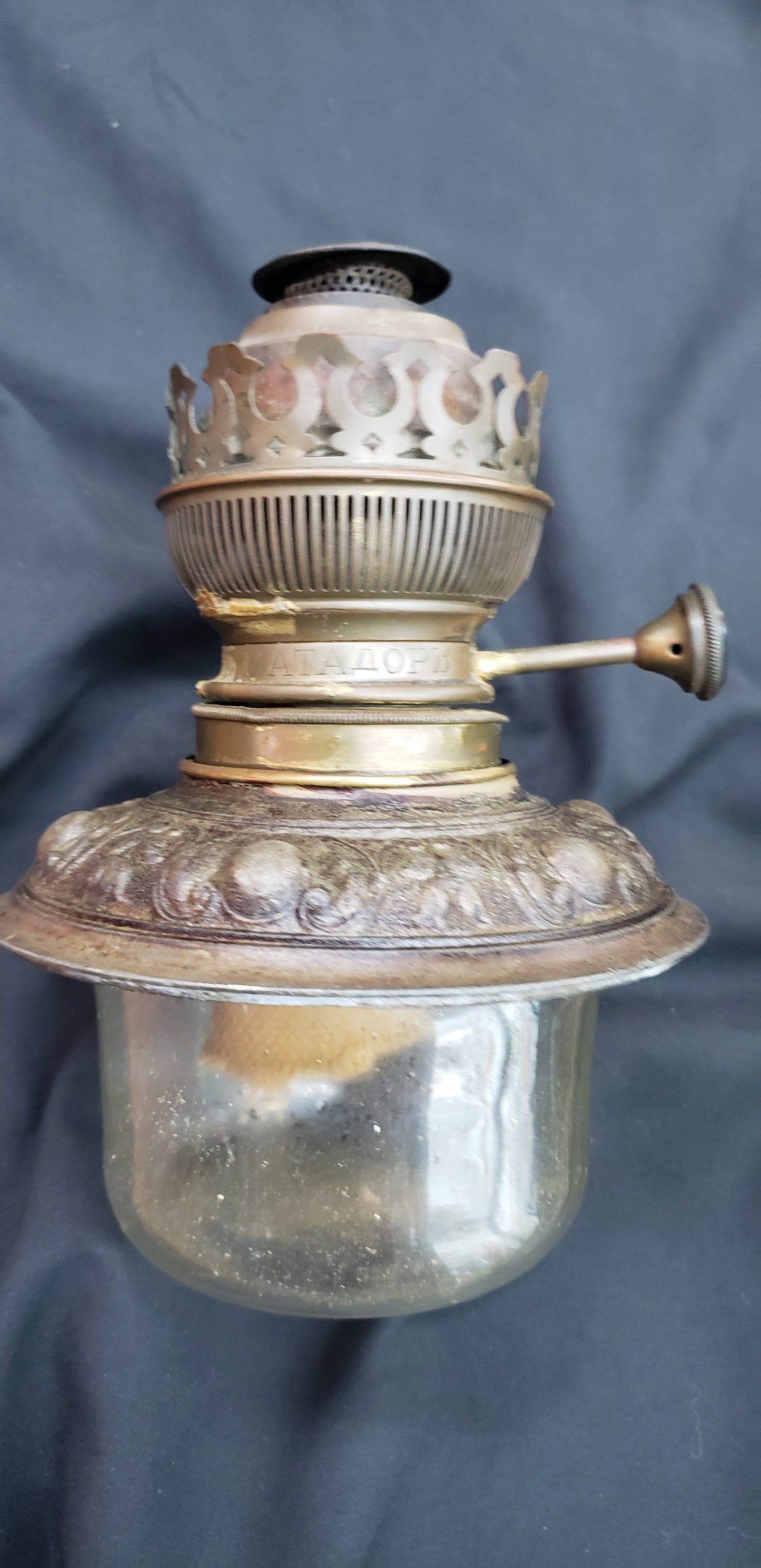 Unique & Antique Ehrich & Gaetz of Berlin Matador Oil Burner Table Lamp GA9492L