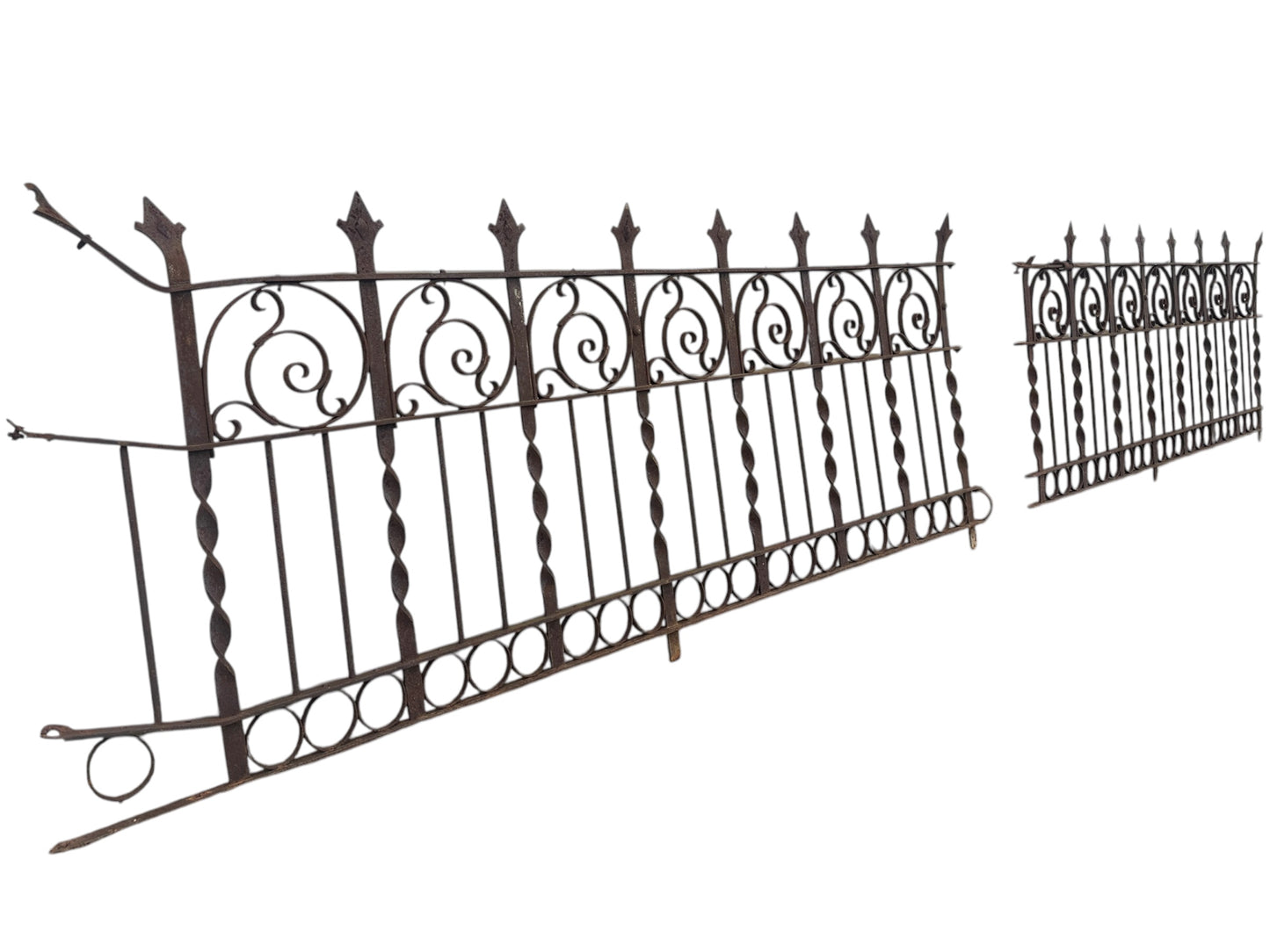 13 Ft of Antique Wrought Iron Garden Fencing GA20874