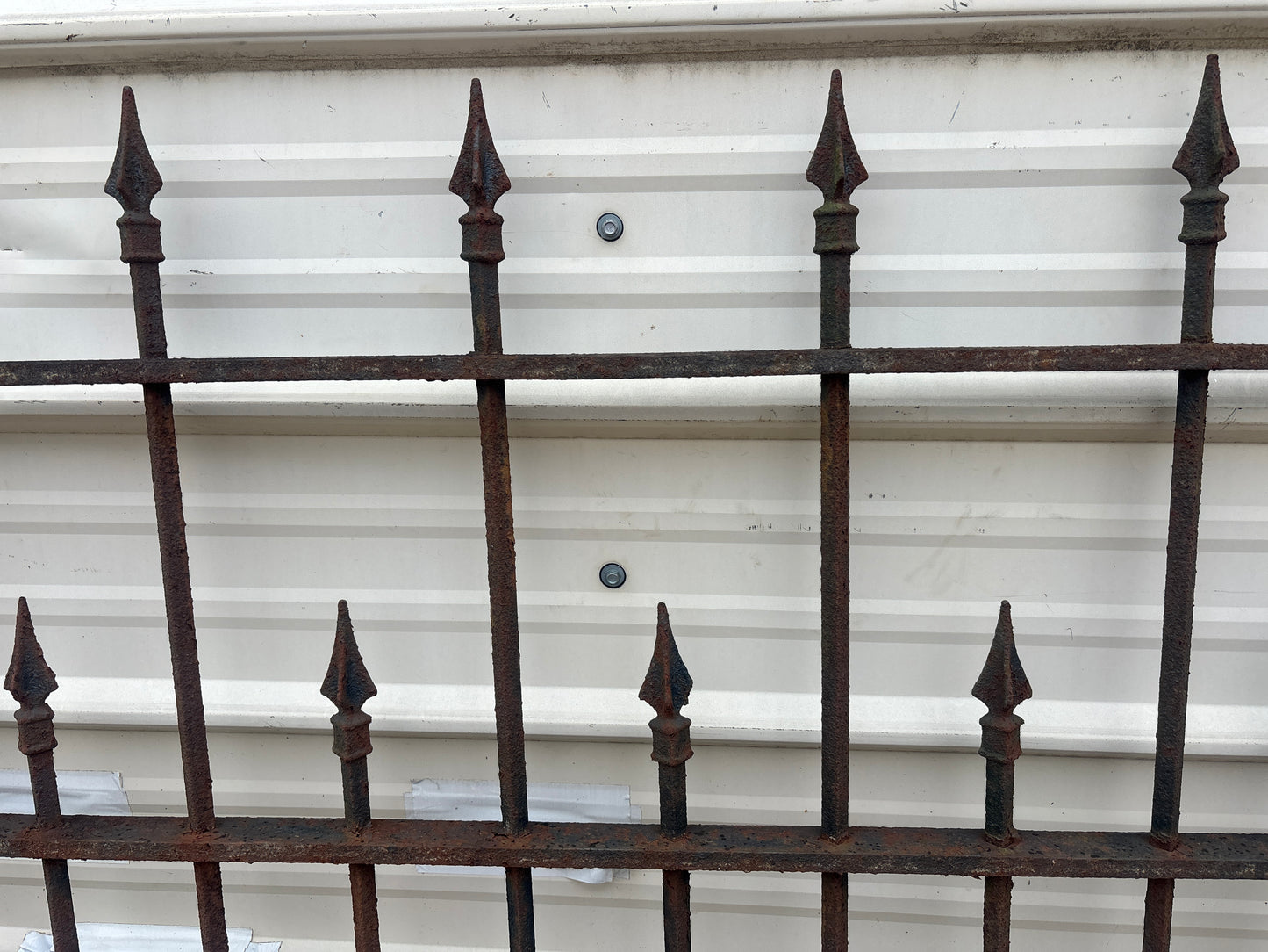 9.5 Feet of Wrought Iron Picket Fencing GA21280