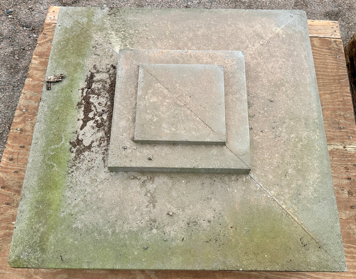 Arts & Craft Style Cast Concrete Column Tops GA20482