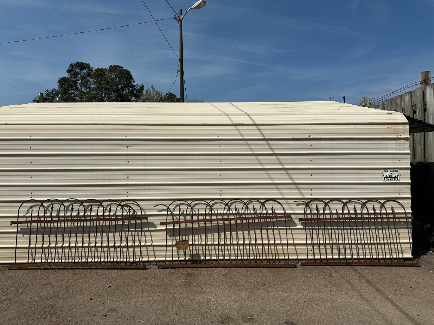 39 Feet of Antique Wrought Iron Hairpin Fencing GA20855