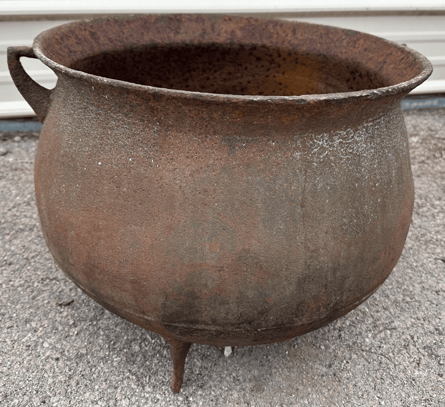 Antique Cast Iron Cauldron GA20885